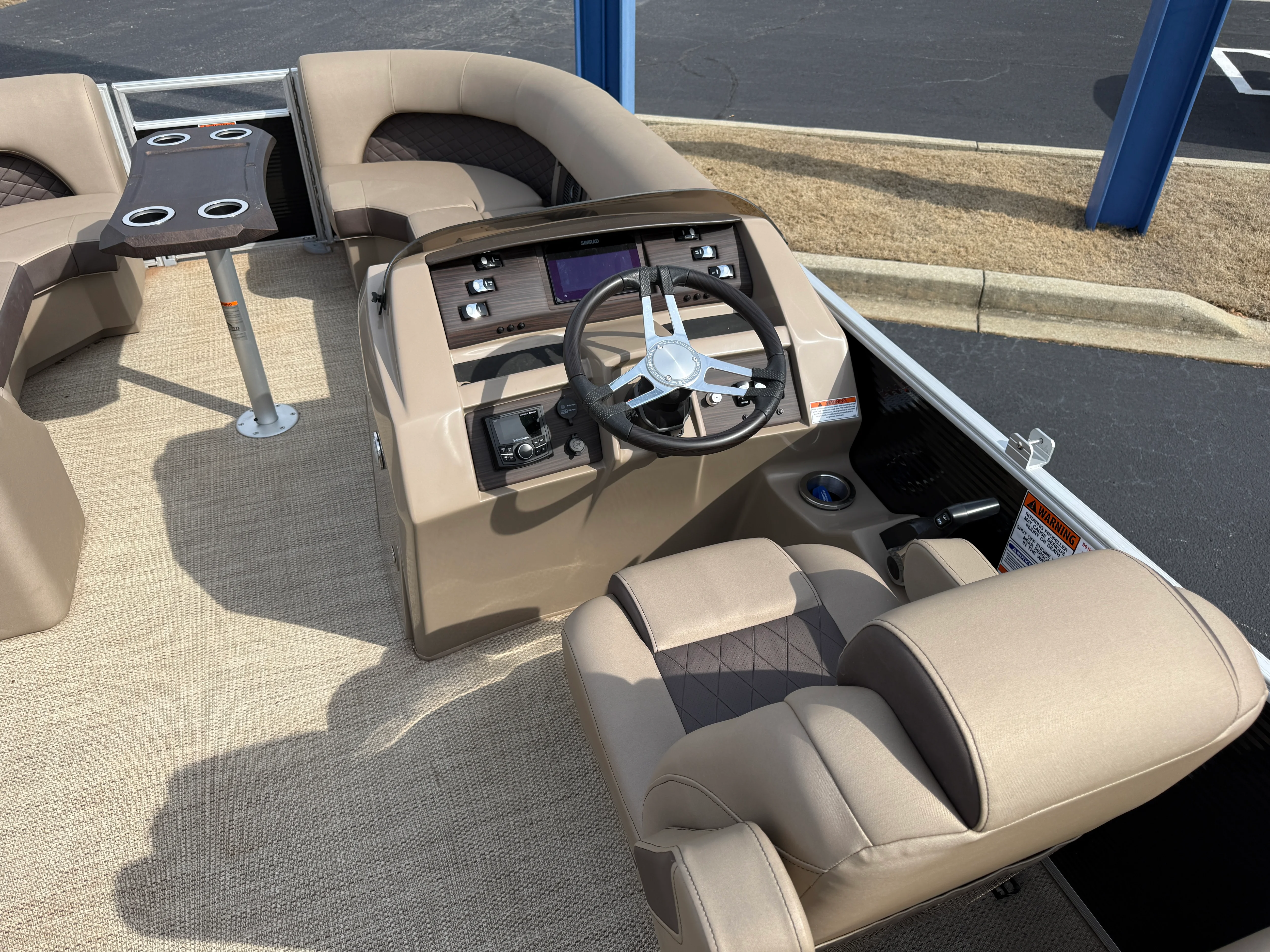 2024 Bennington 22 L Image Thumbnail #14