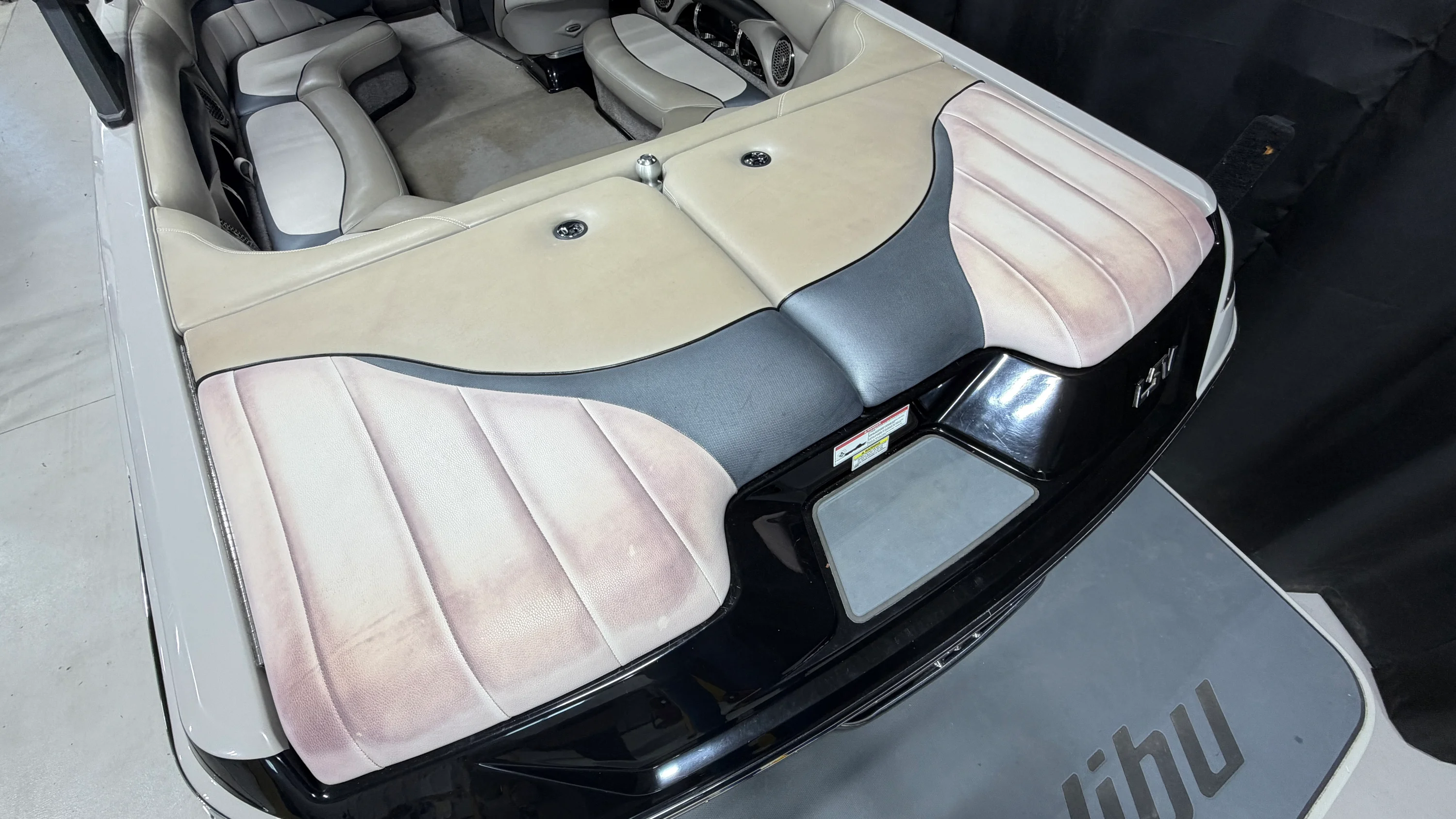 2010 Malibu WAKESETTER 23 LSV Image Thumbnail #11