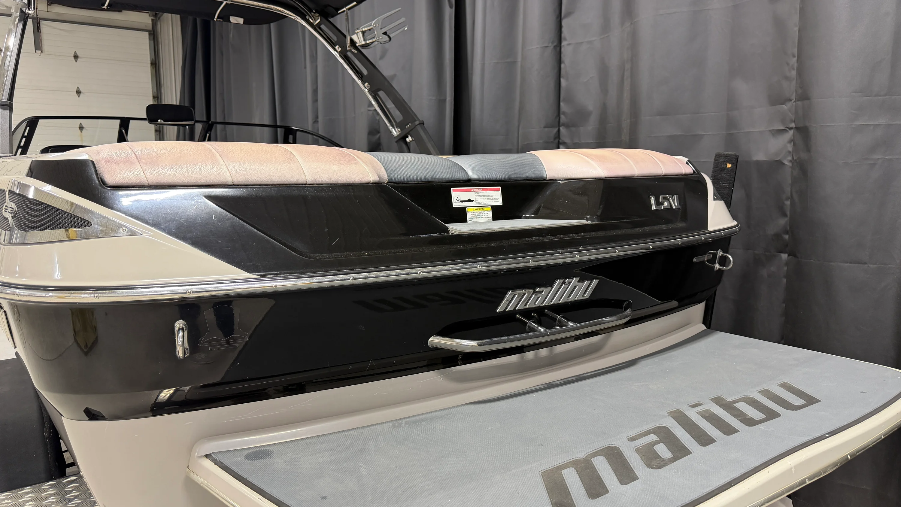 2010 Malibu WAKESETTER 23 LSV Image Thumbnail #9