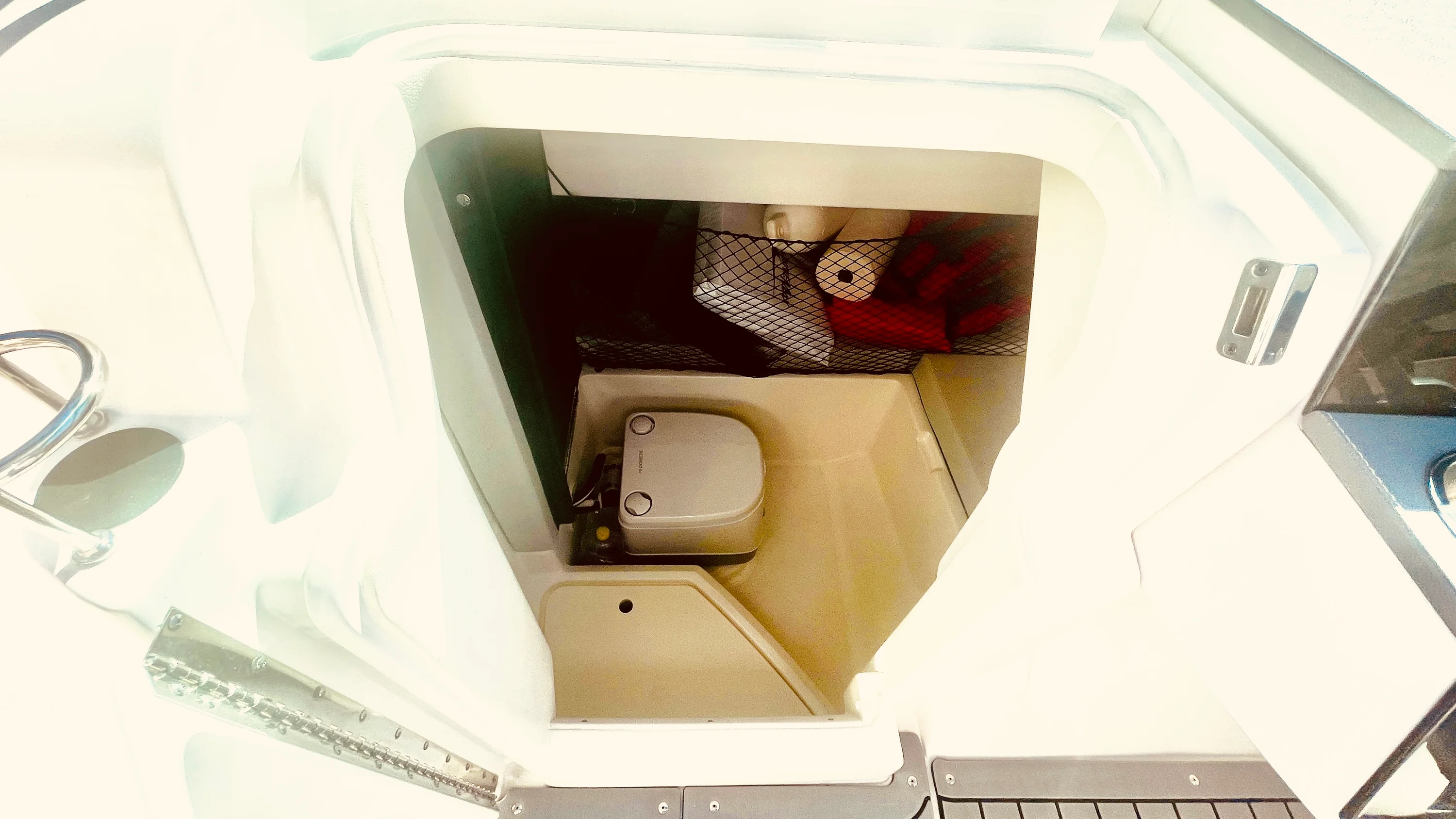 2021 Sea Ray 250 SDX OUTBOARD Image Thumbnail #26