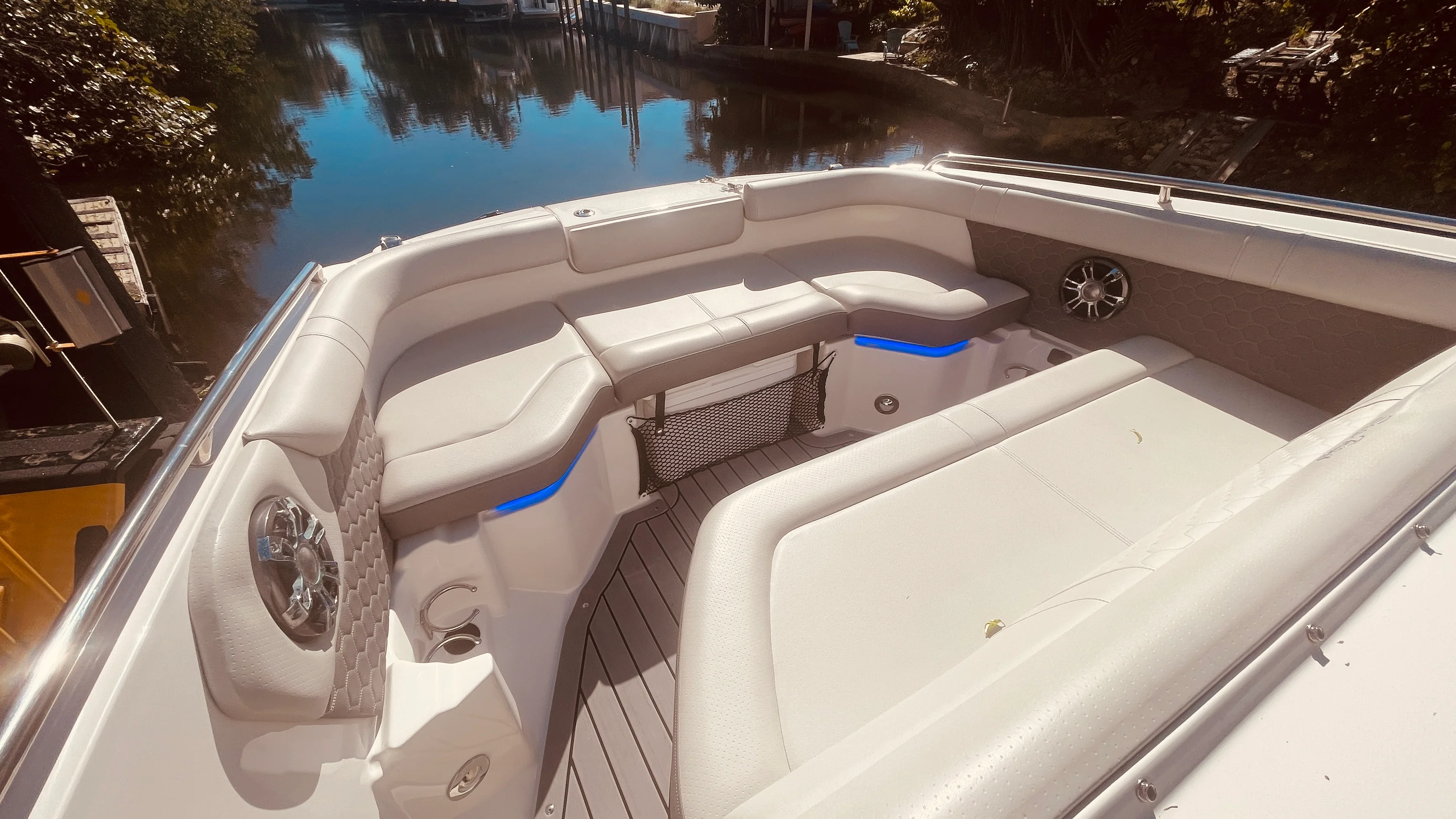 2021 Sea Ray 250 SDX OUTBOARD Image Thumbnail #40