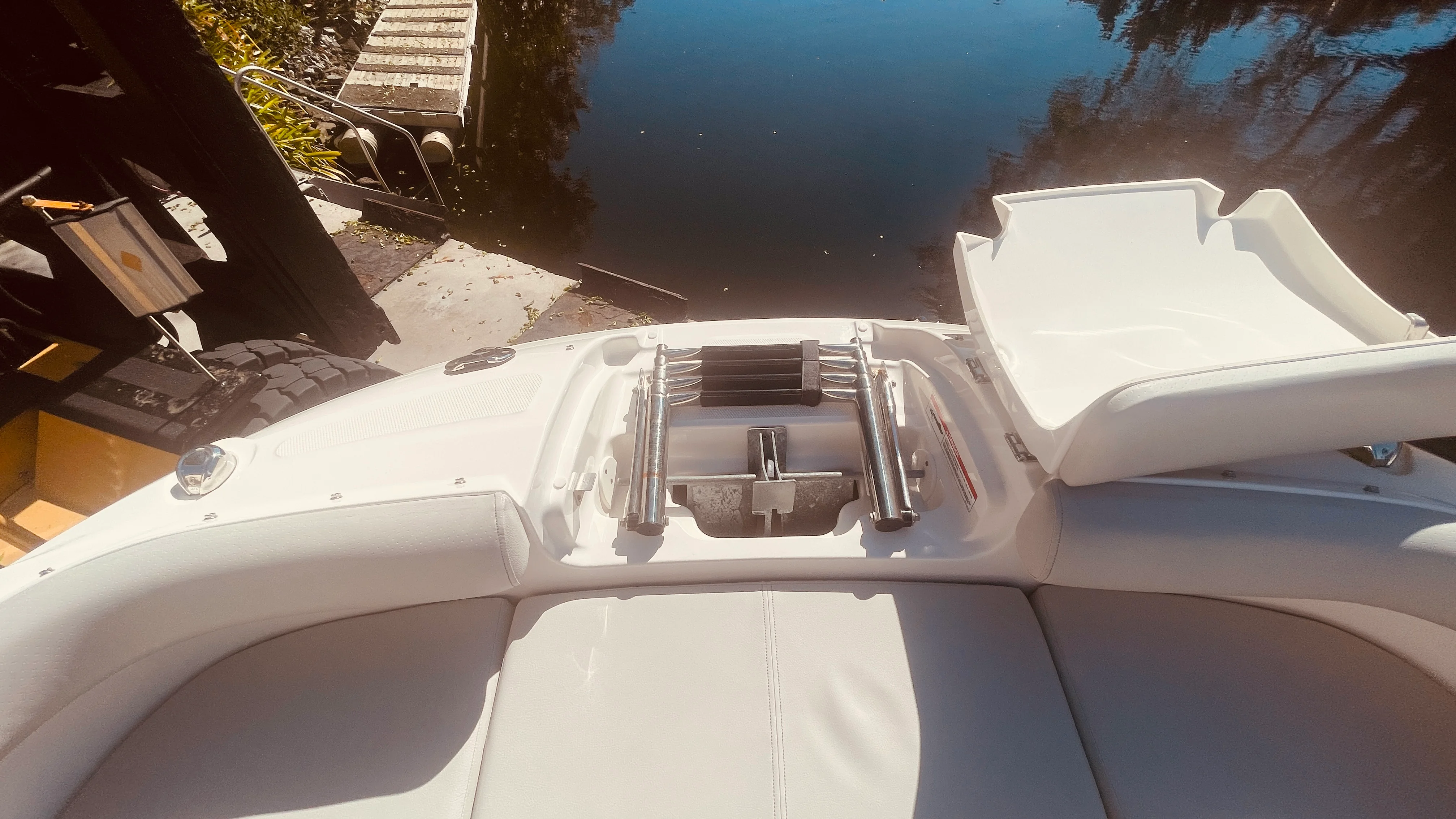 2021 Sea Ray 250 SDX OUTBOARD Image Thumbnail #13