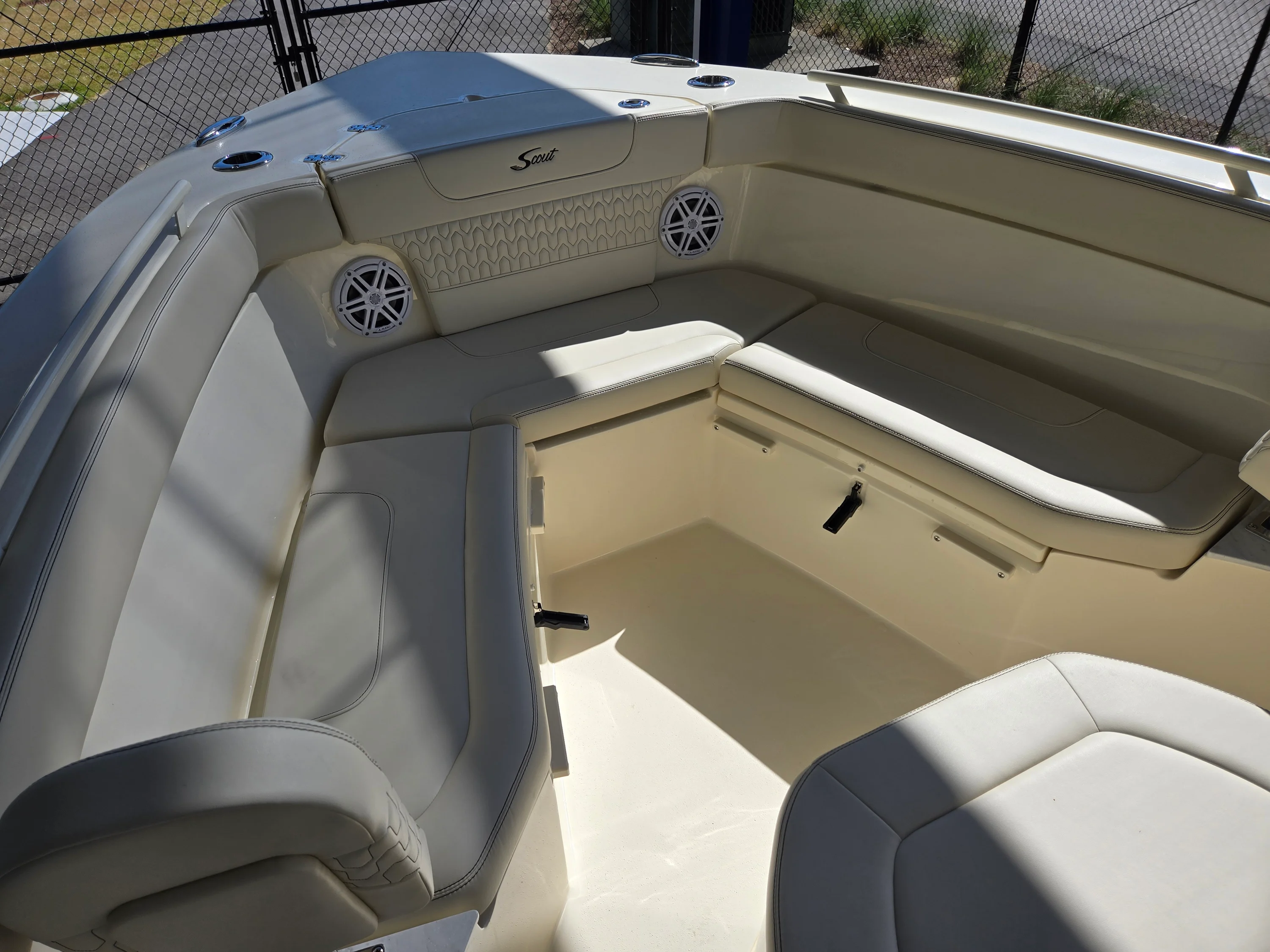 2026 Scout 240 XSF Image Thumbnail #16