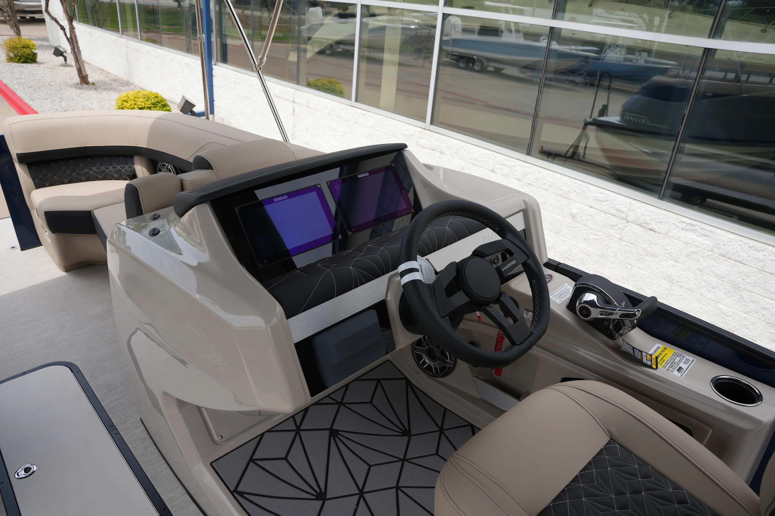 2026 Harris 230 GRAND MARINER Image Thumbnail #21