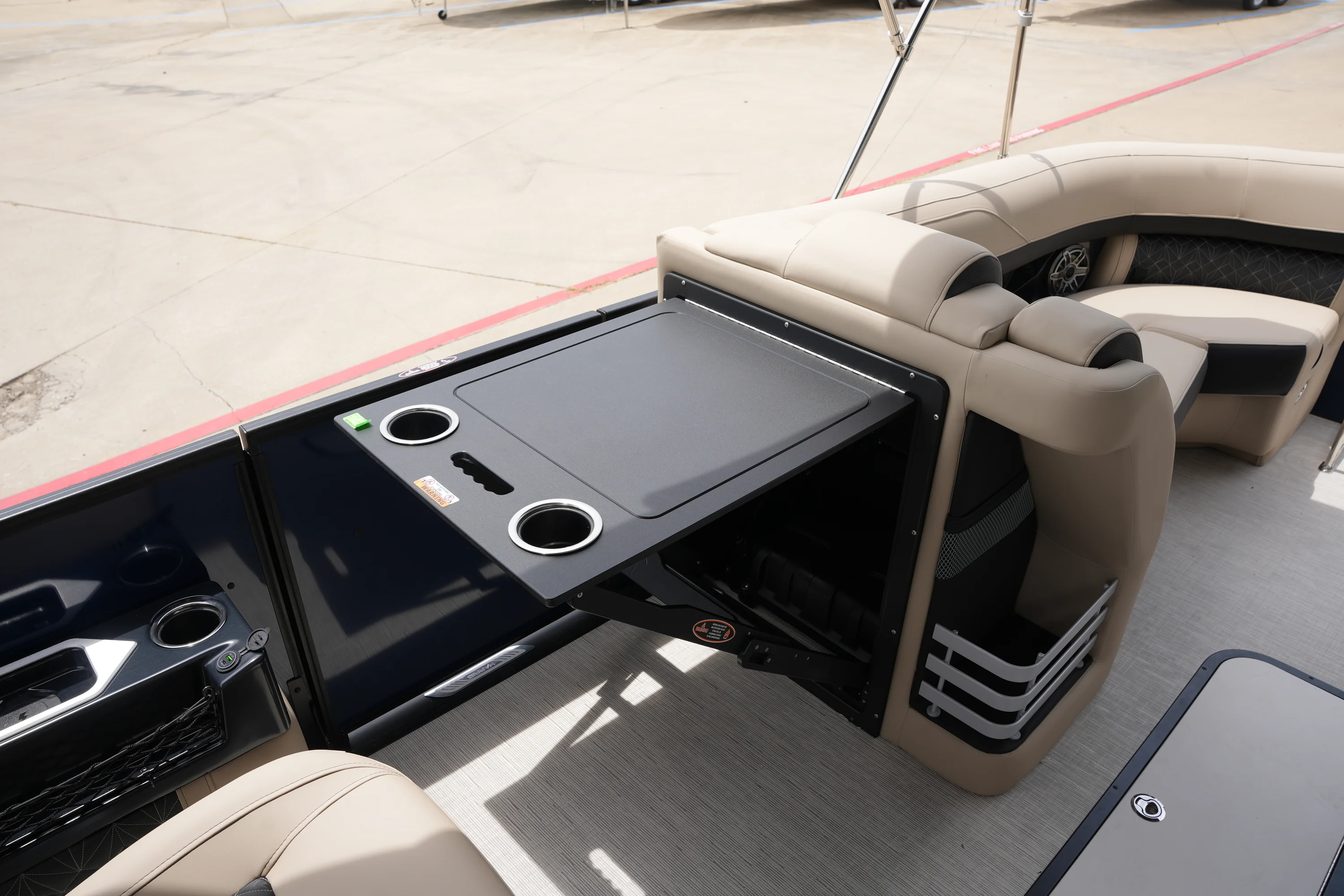2026 Harris 230 GRAND MARINER Image Thumbnail #30