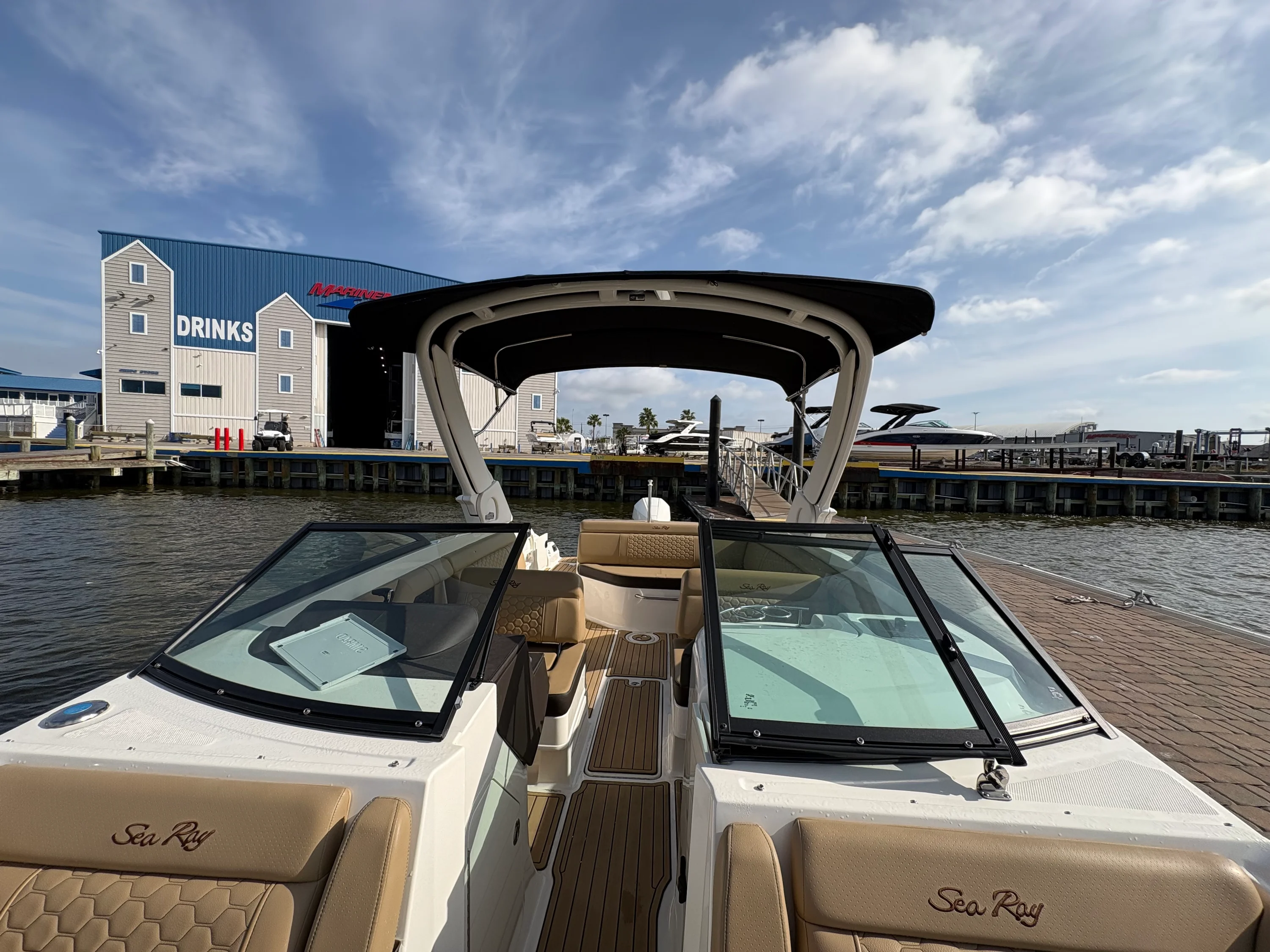 2024 Sea Ray SDX 270 Outboard Image Thumbnail #9