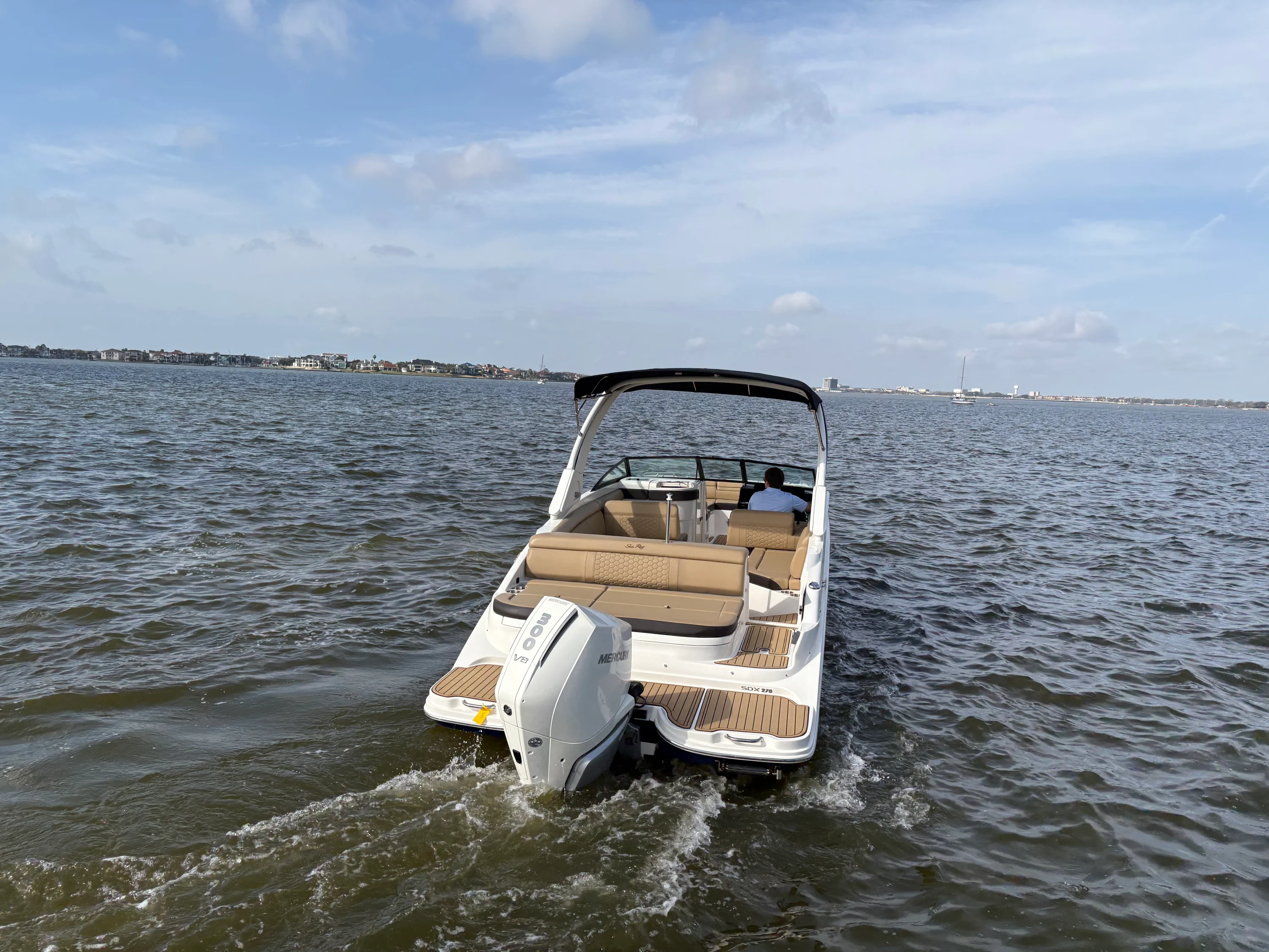 2024 Sea Ray SDX 270 Outboard Image Thumbnail #3