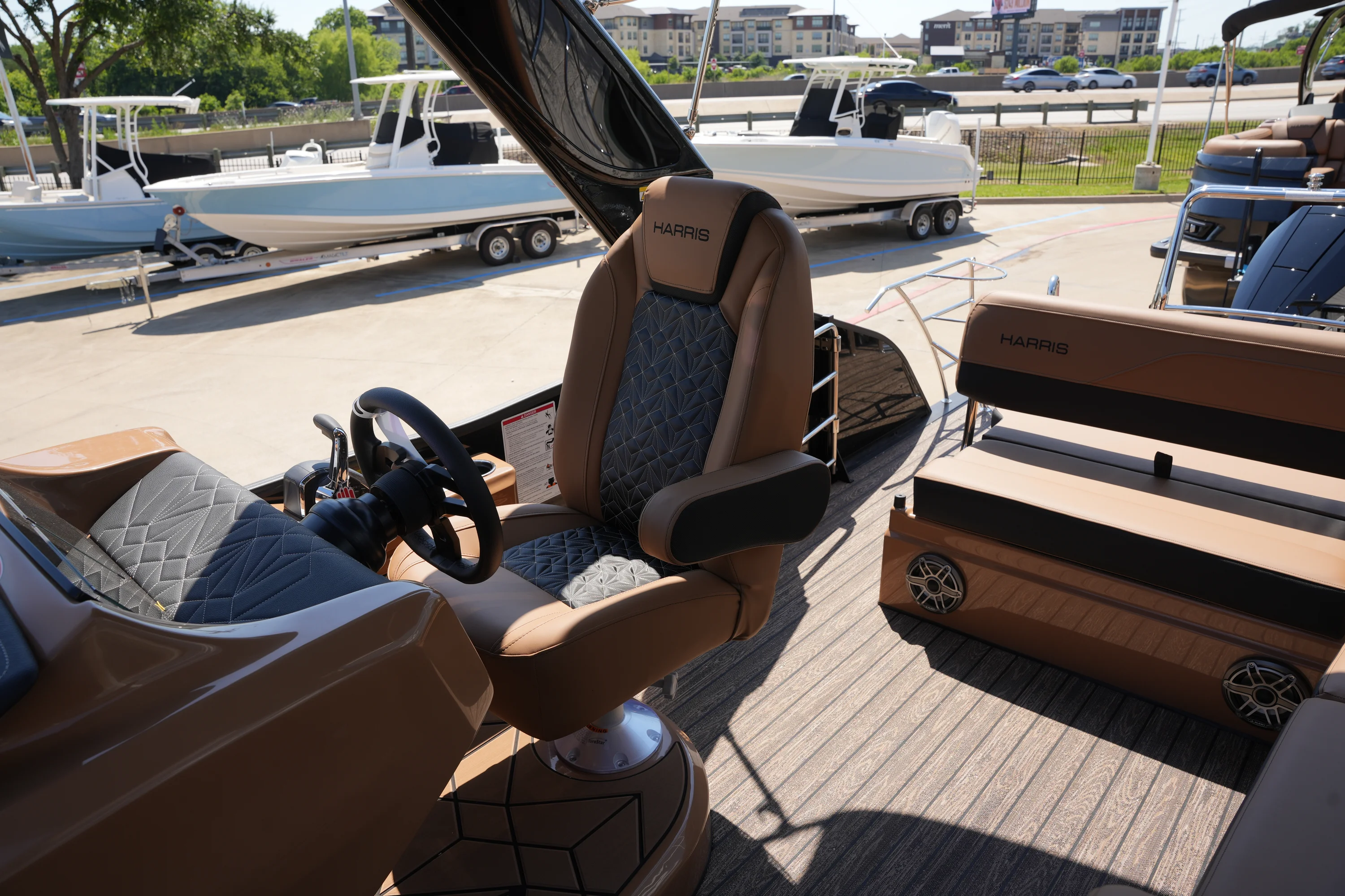 2026 Harris Grand Mariner 250 Image Thumbnail #21