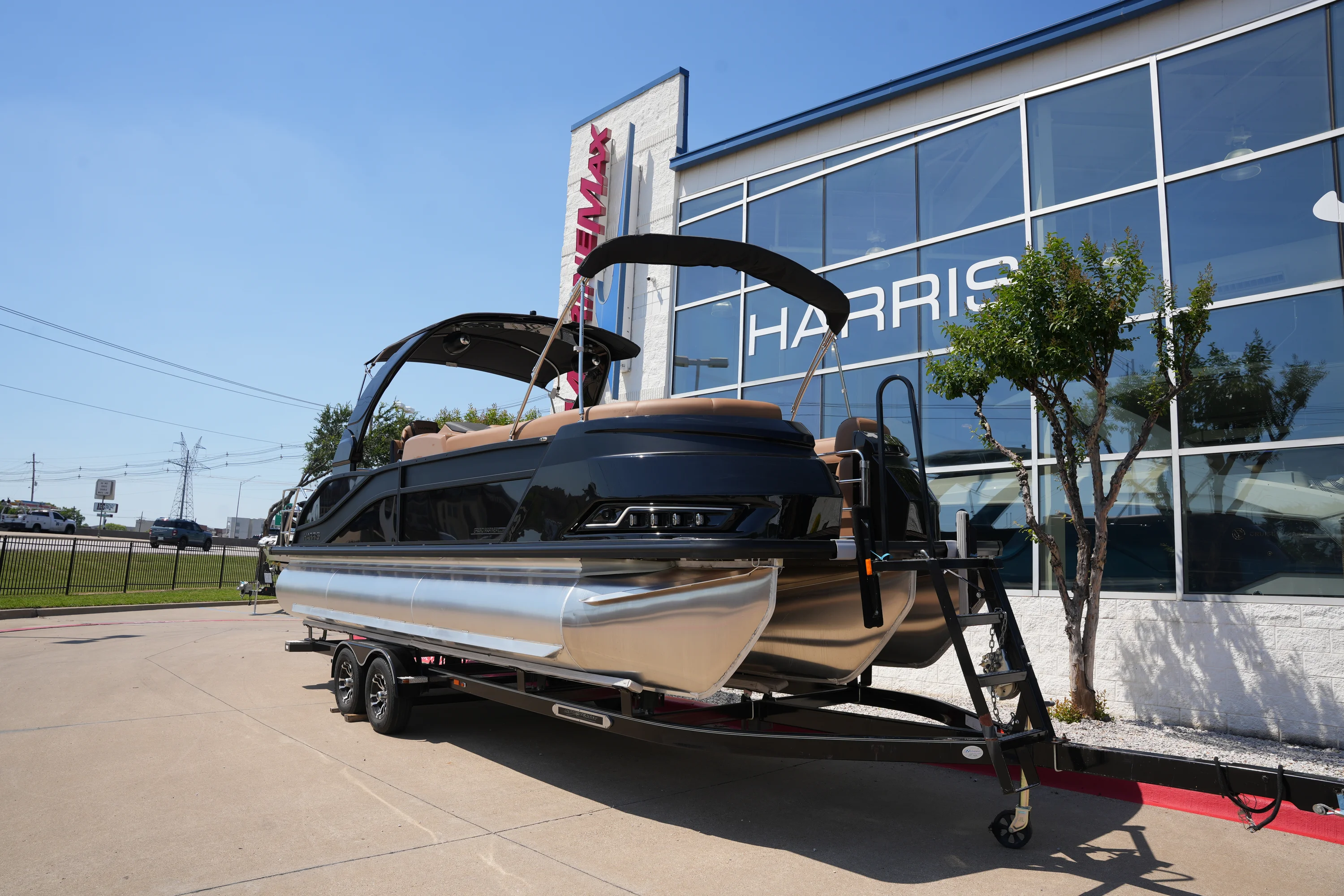 2026 Harris GRAND MARINER 250 Image Thumbnail #1
