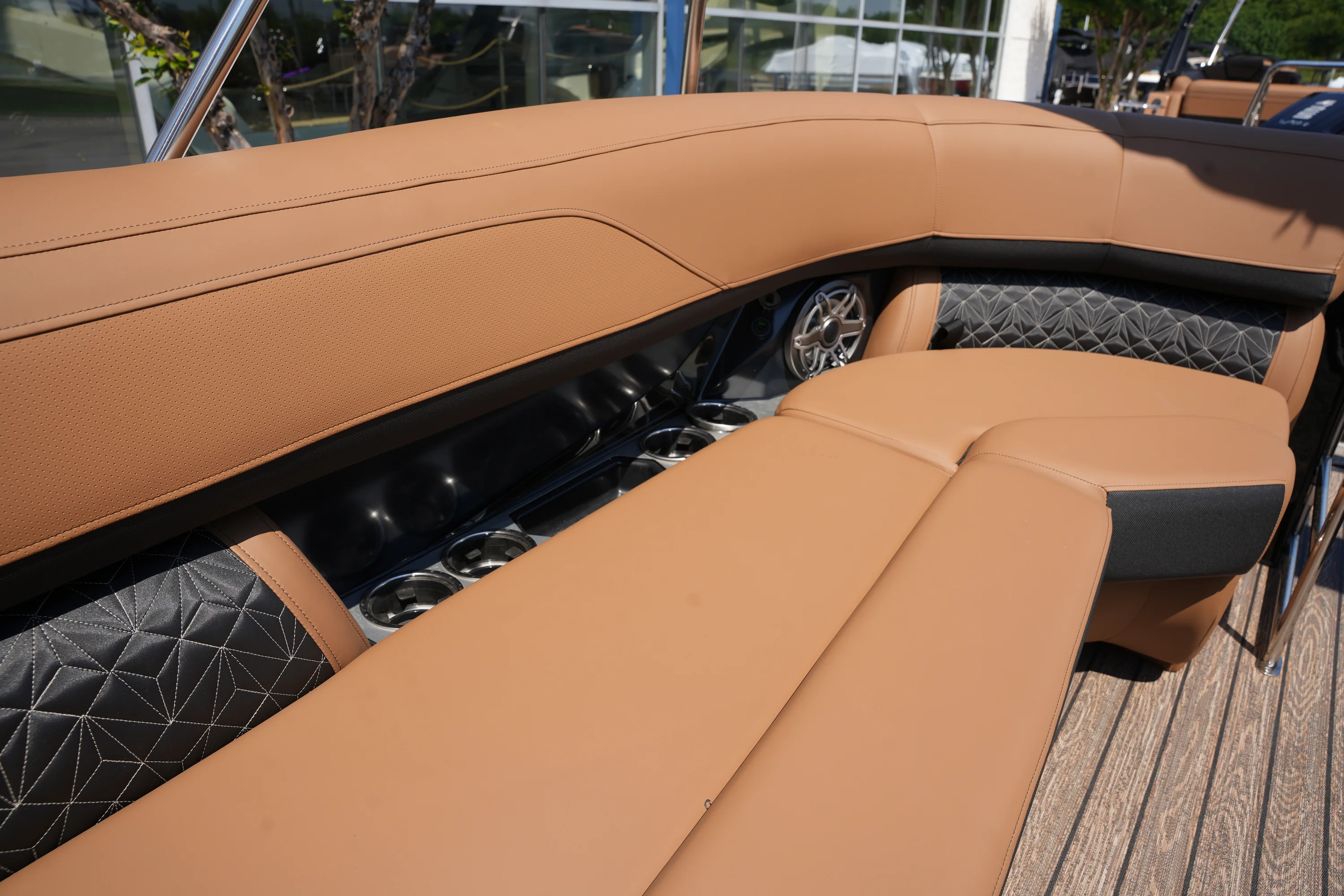 2026 Harris GRAND MARINER 250 Image Thumbnail #39