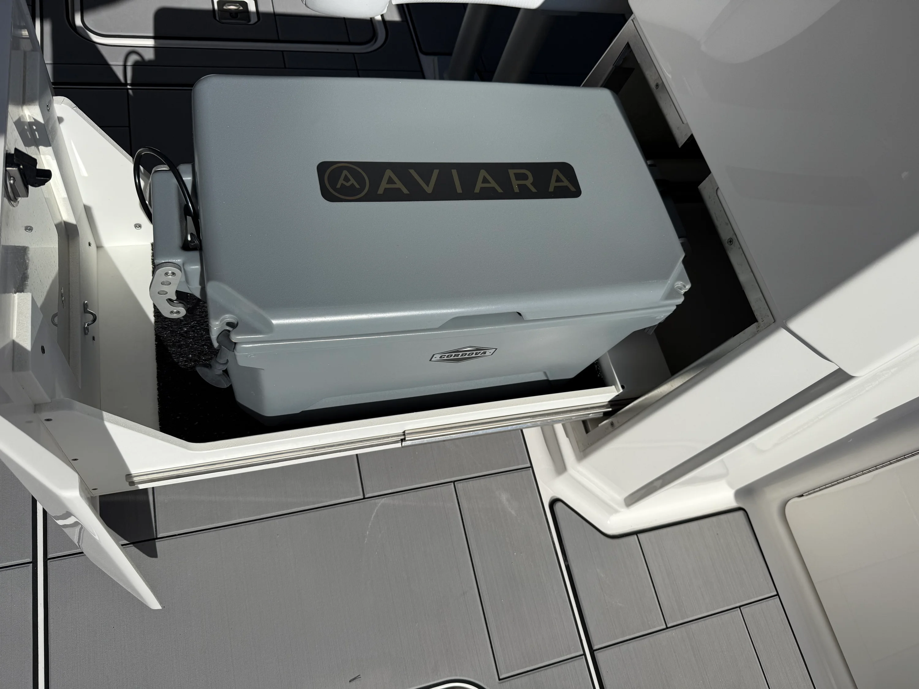 2022 Aviara AV32 OB Image Thumbnail #11