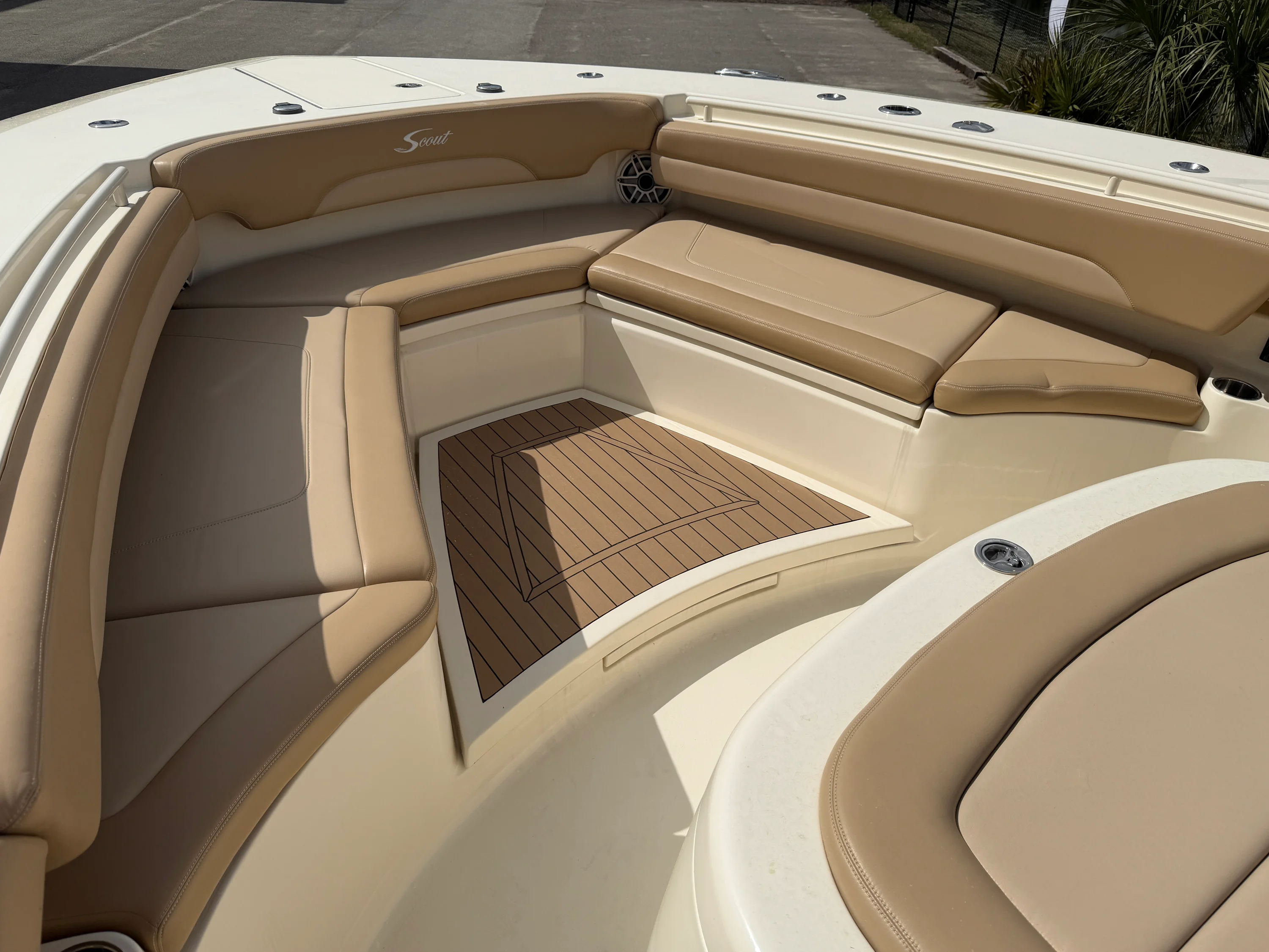 2022 Scout 380 LXF Image Thumbnail #13