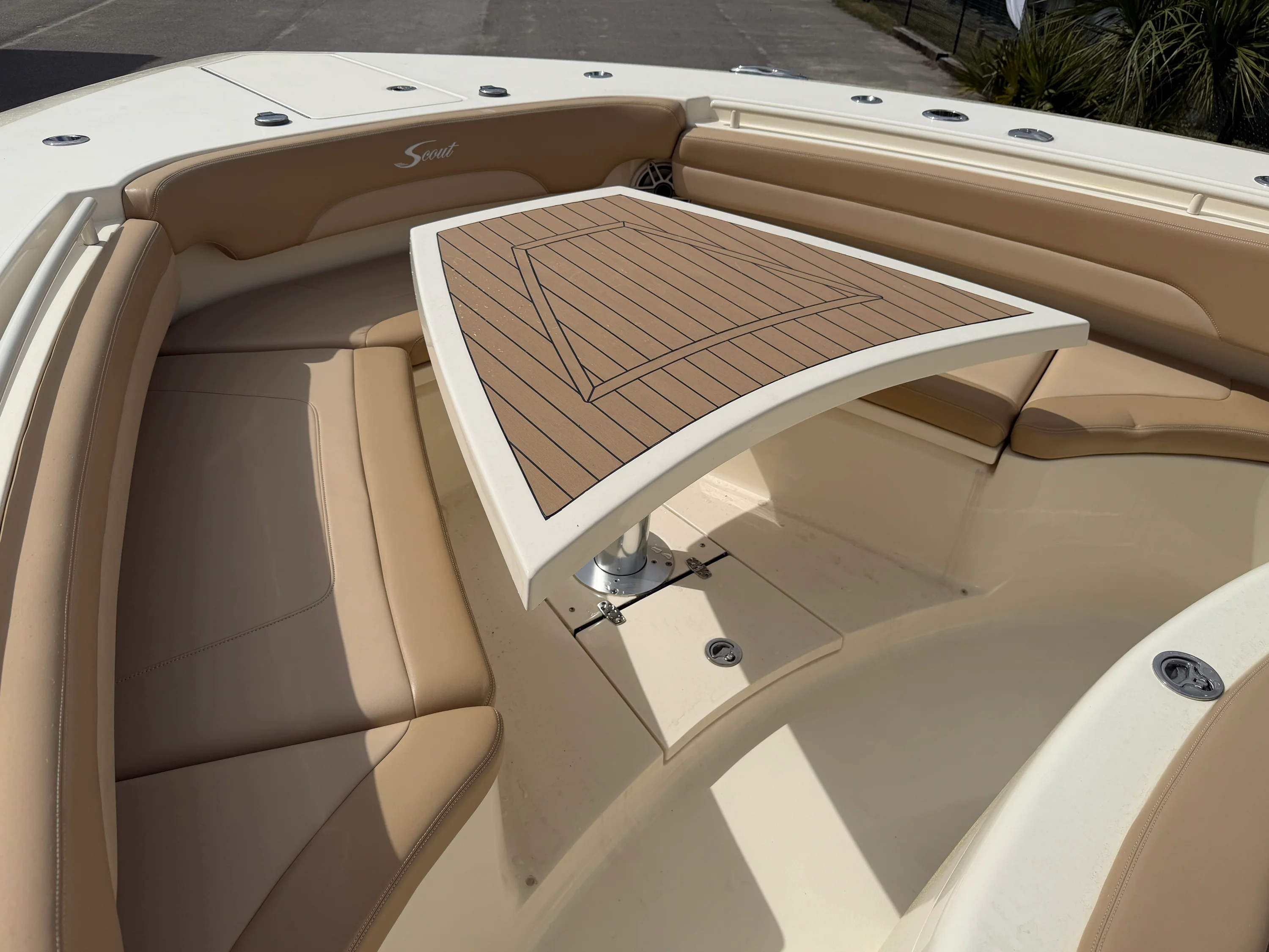 2022 Scout 380 LXF Image Thumbnail #14