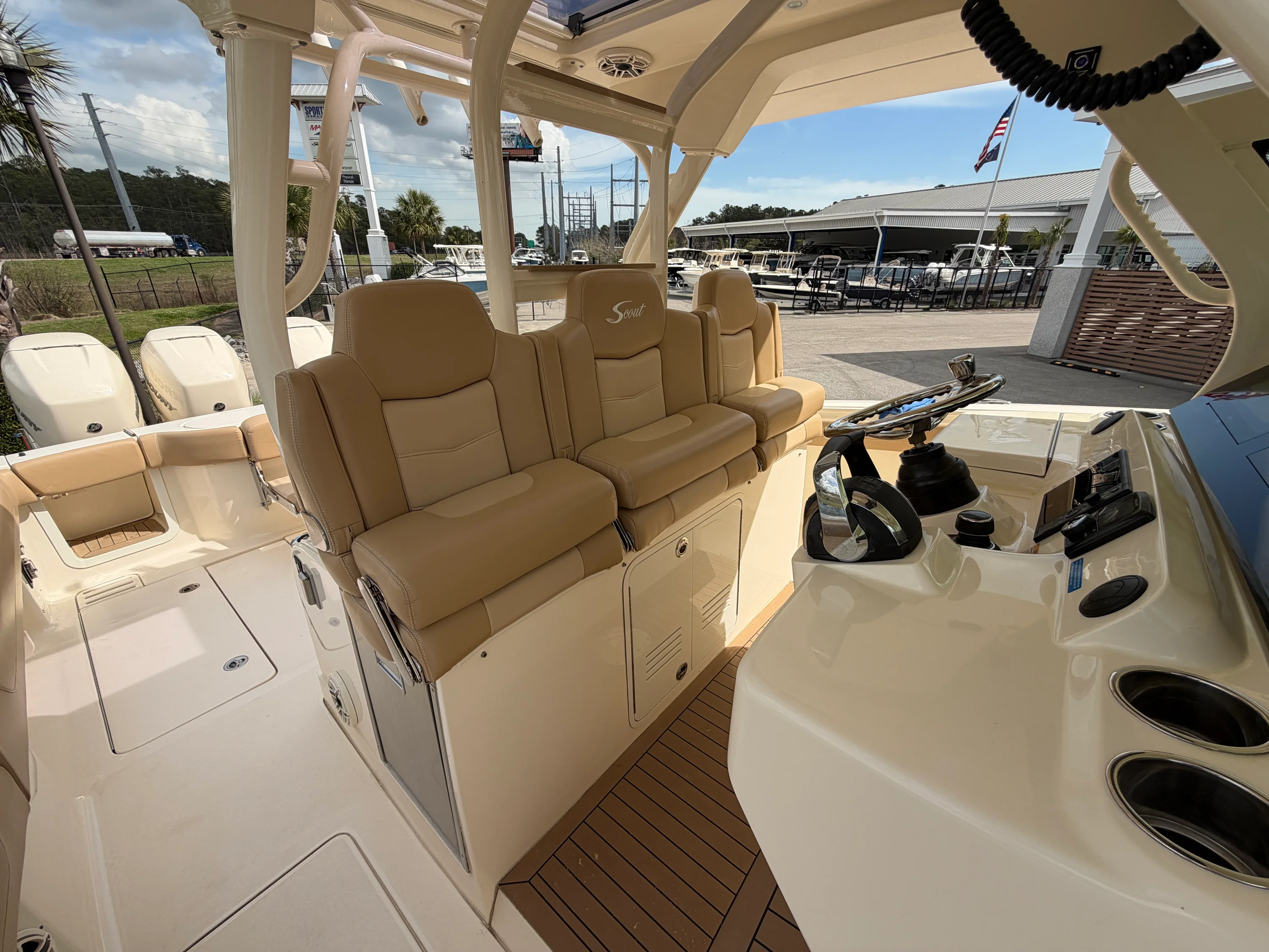 2022 Scout 380 LXF Image Thumbnail #8