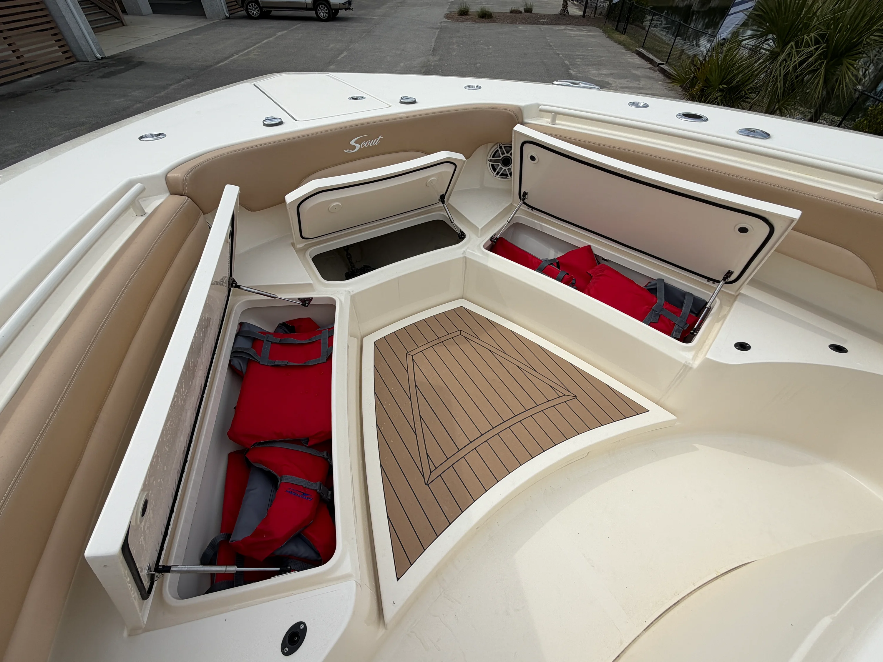 2022 Scout 380 LXF Image Thumbnail #27