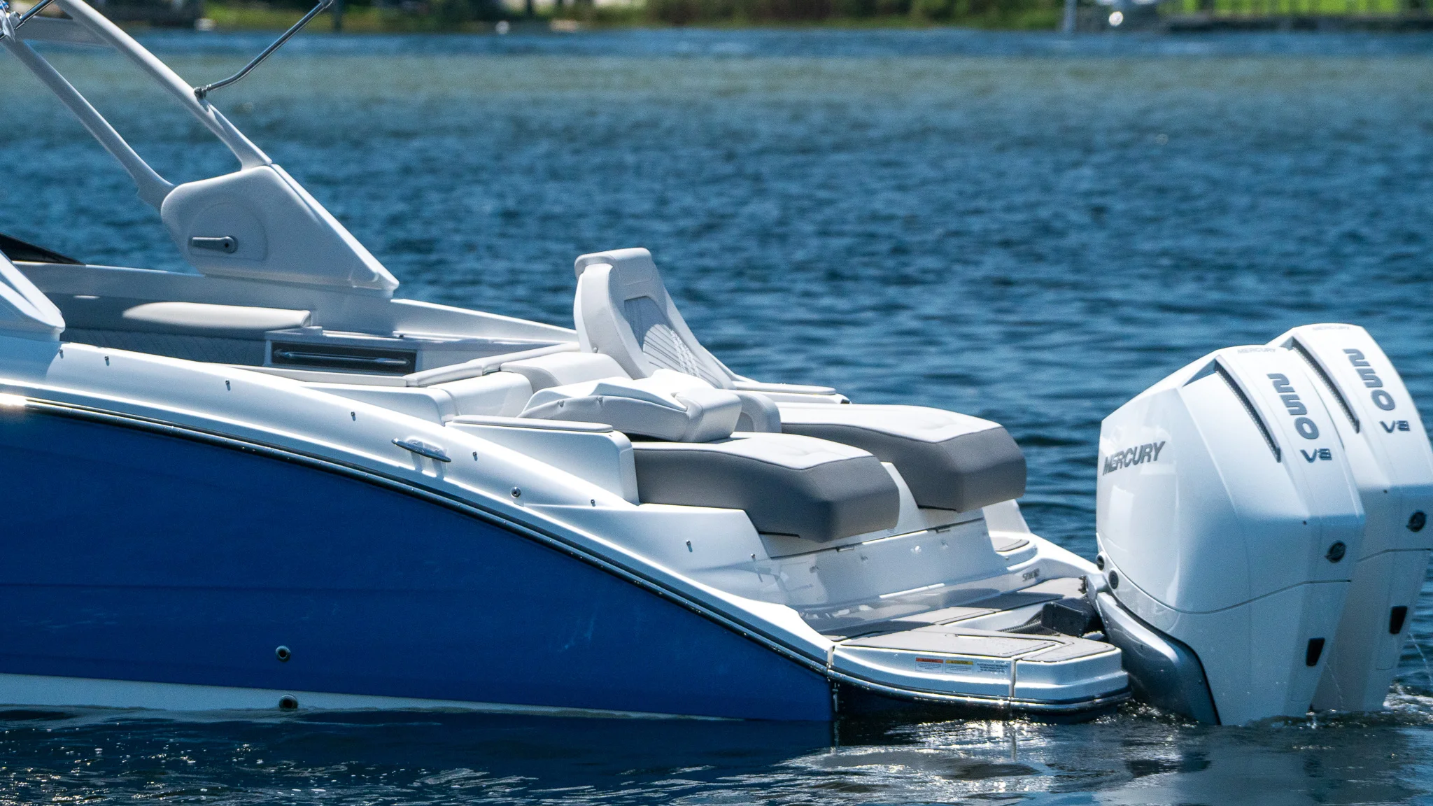 2026 Sea Ray SDX 290 Outboard Image Thumbnail #6