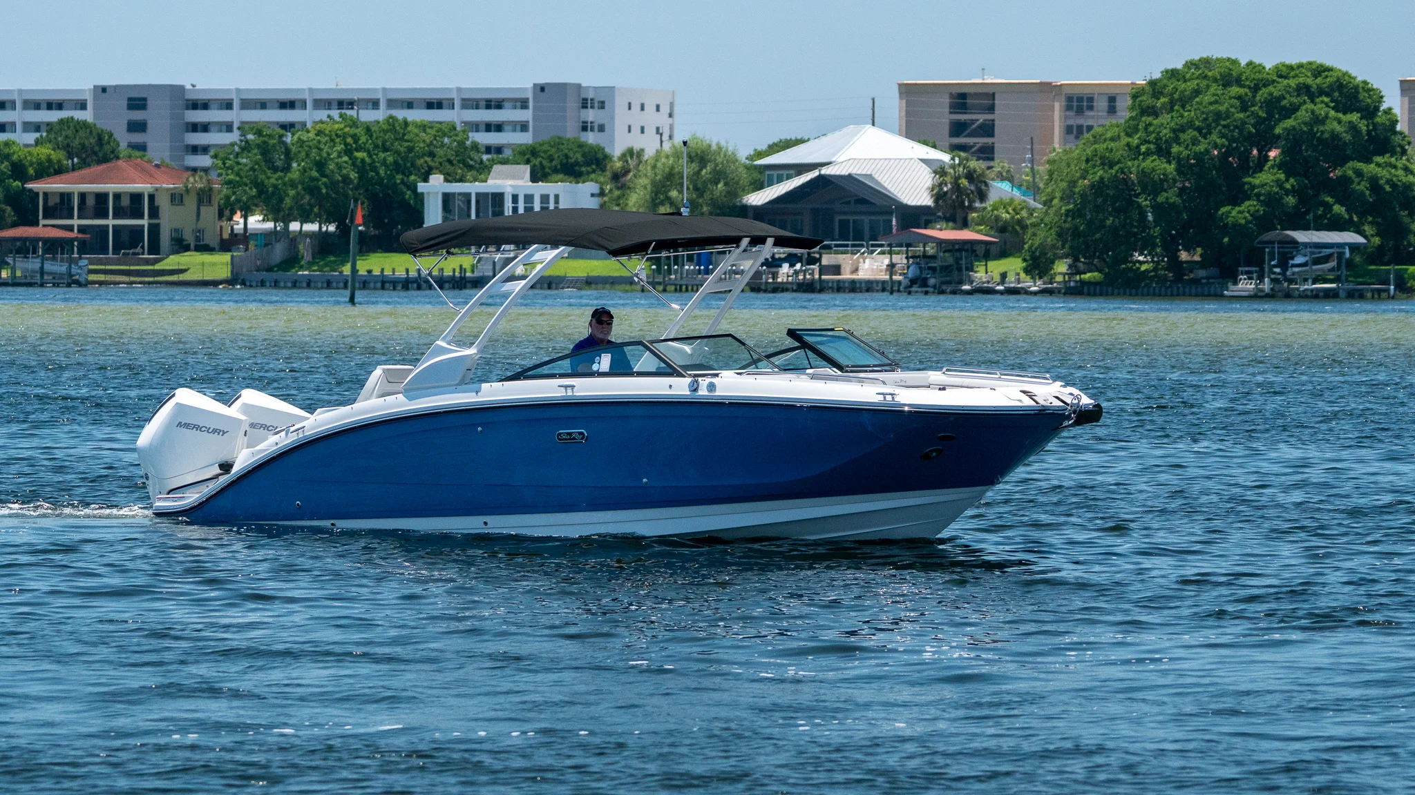 2026 Sea Ray SDX 290 Outboard Image Thumbnail #1