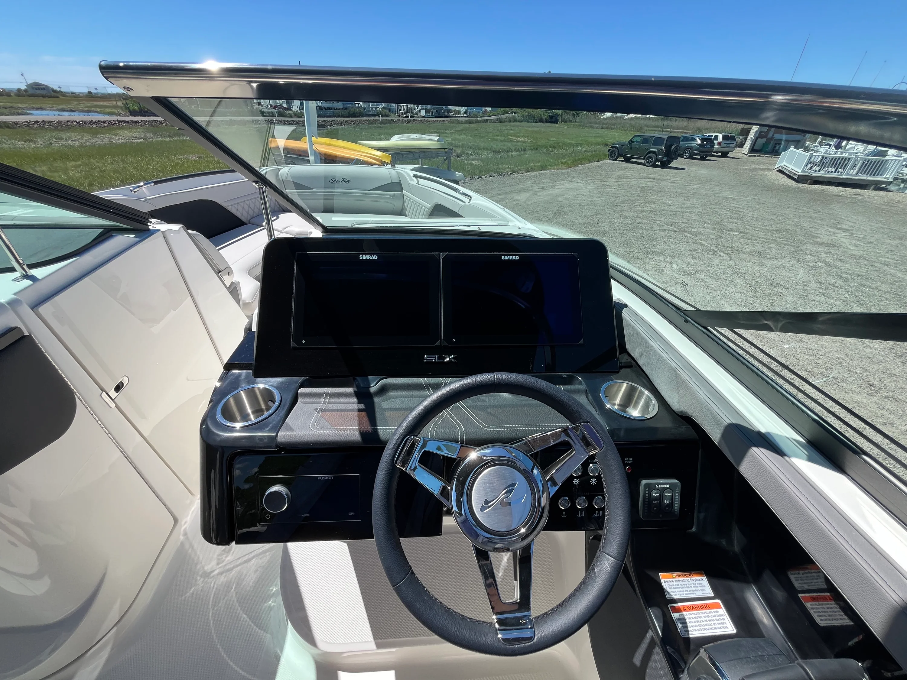 2026 Sea Ray SLX 280 Outboard Image Thumbnail #18