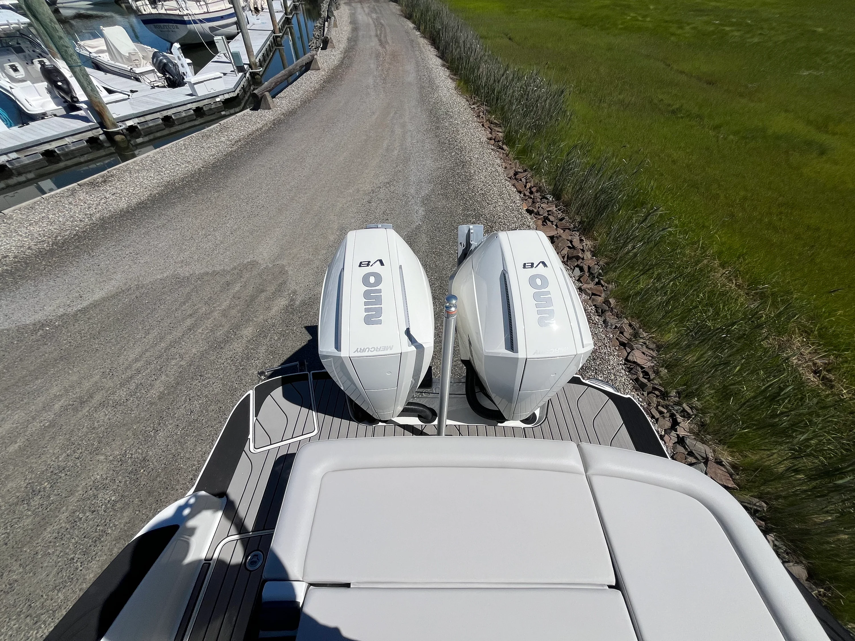 2026 Sea Ray SLX 280 Outboard Image Thumbnail #3