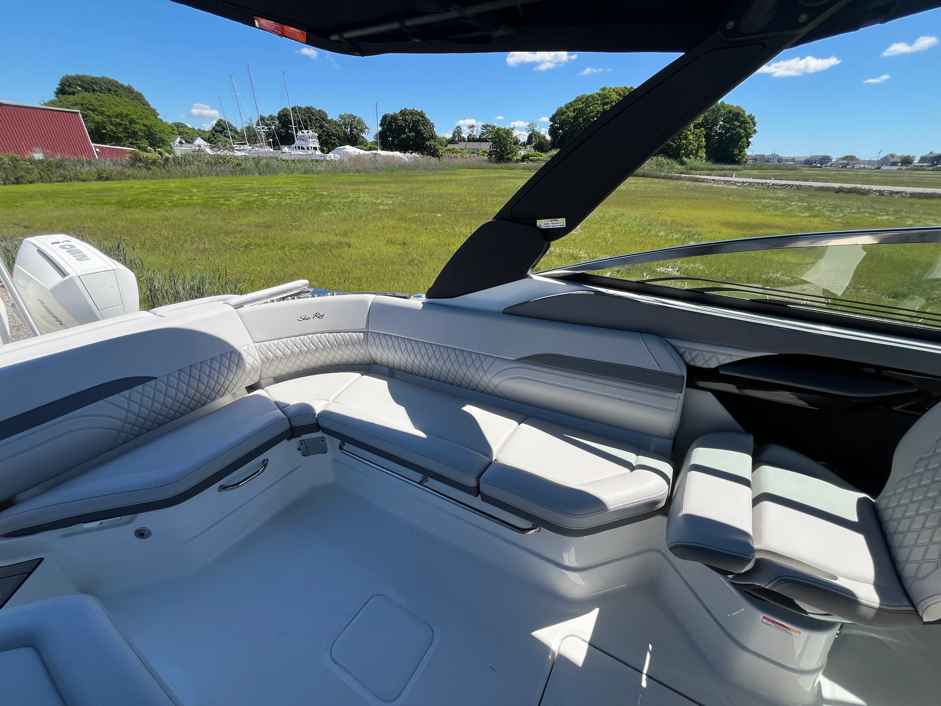 2026 Sea Ray SLX 280 Outboard Image Thumbnail #10