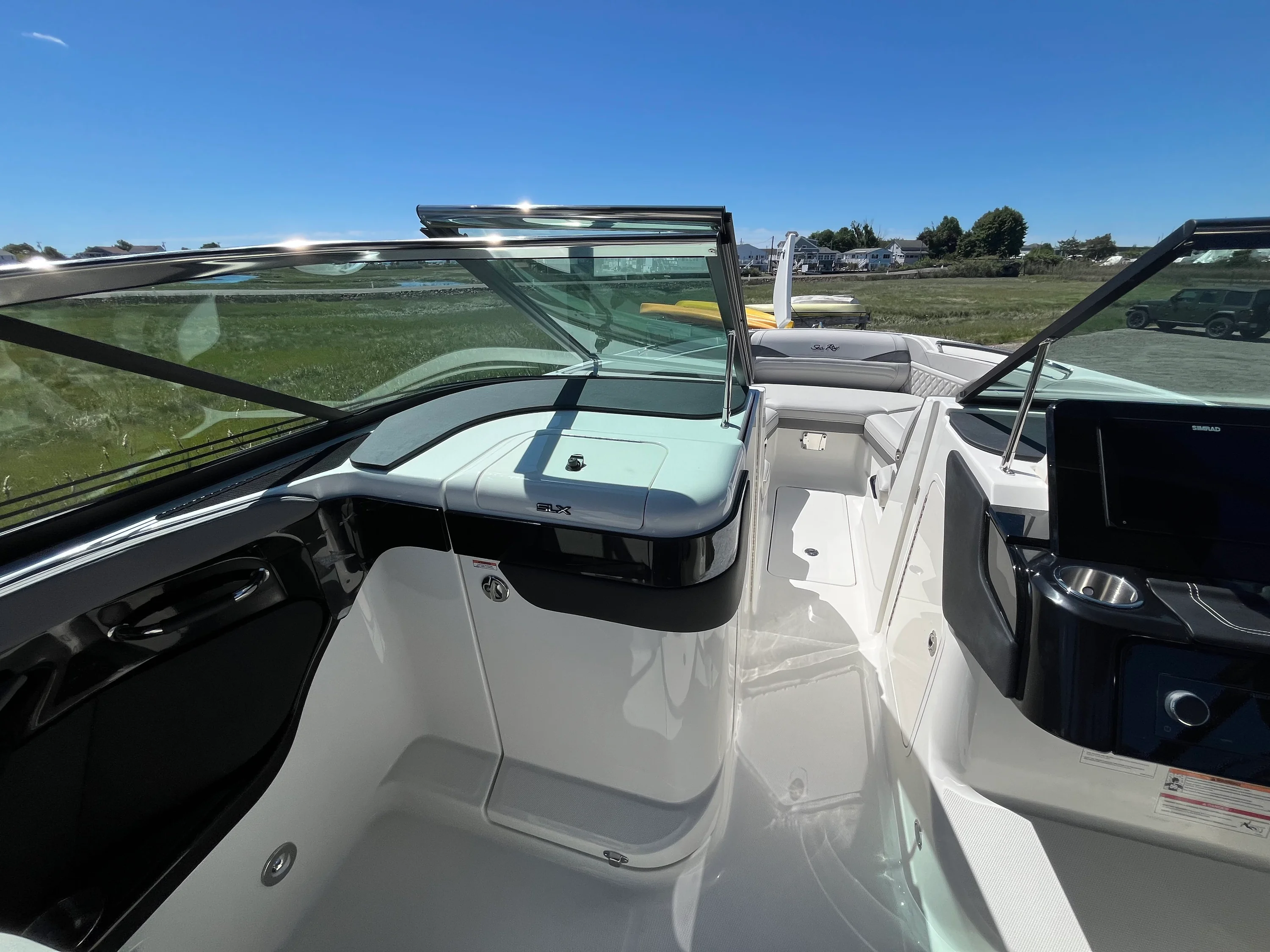 2026 Sea Ray SLX 280 Outboard Image Thumbnail #19