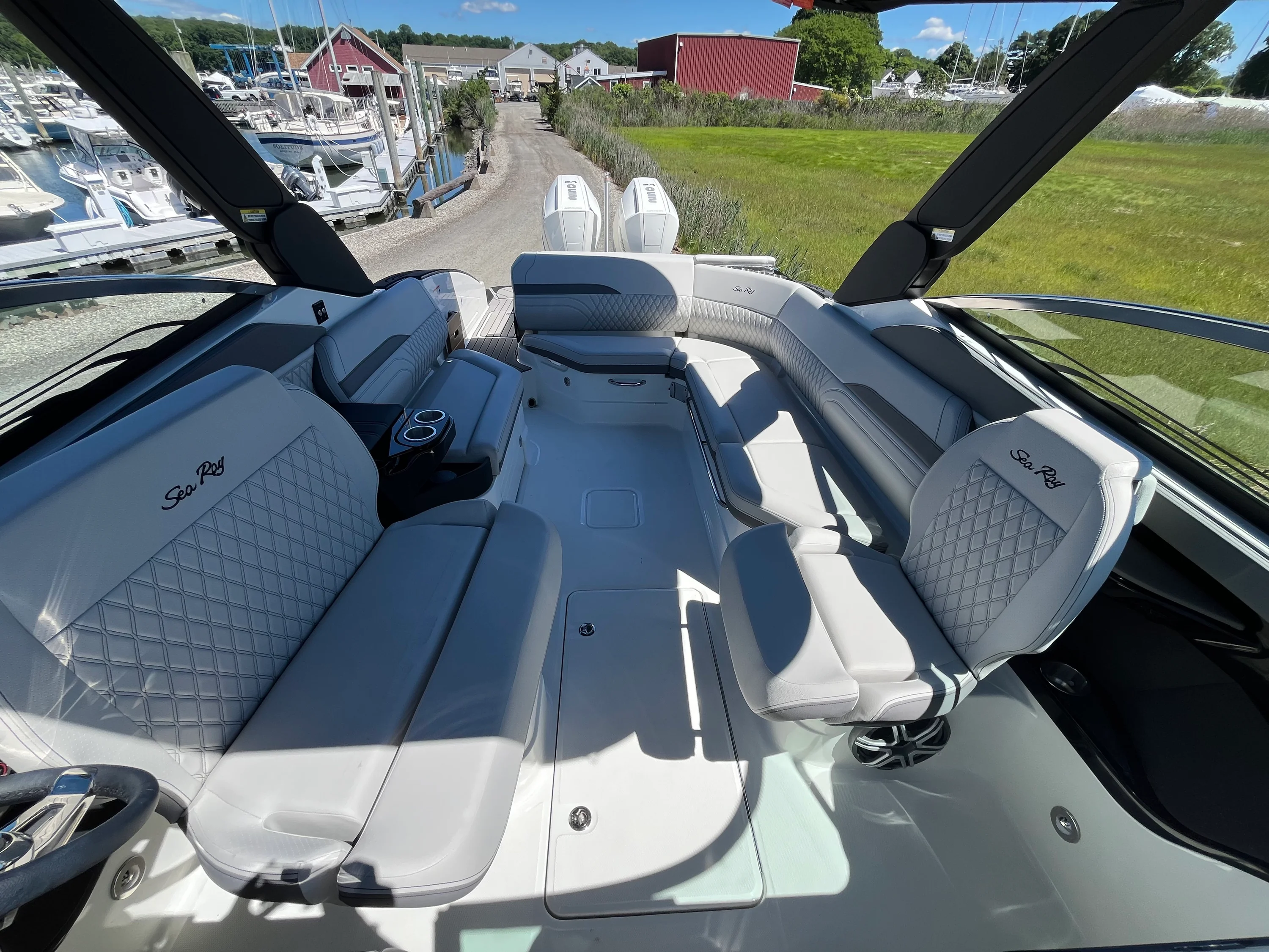 2026 Sea Ray SLX 280 Outboard Image Thumbnail #14