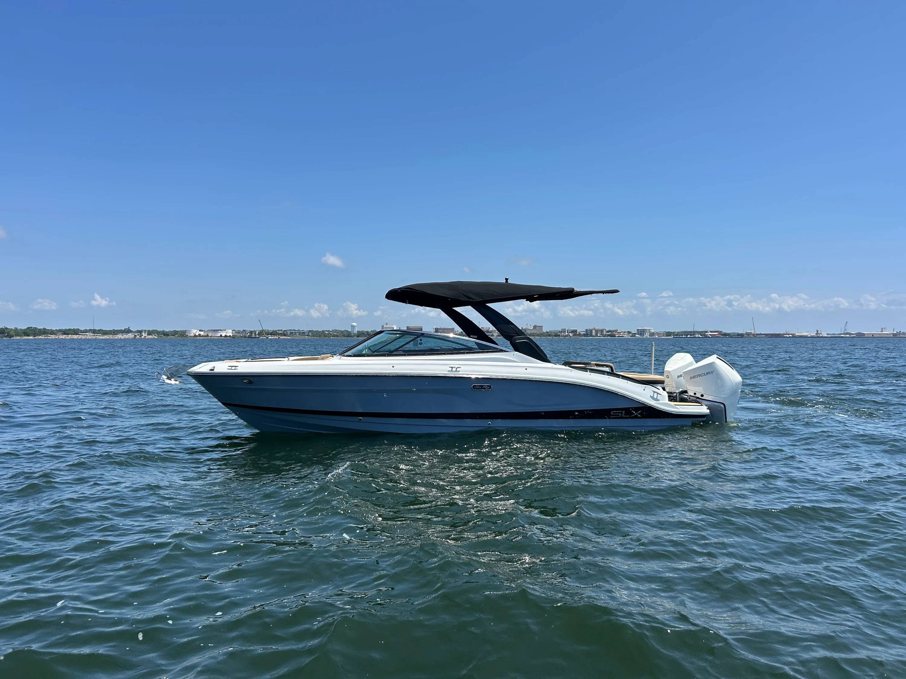 2026 Sea Ray SLX 280 Outboard Image Thumbnail #1