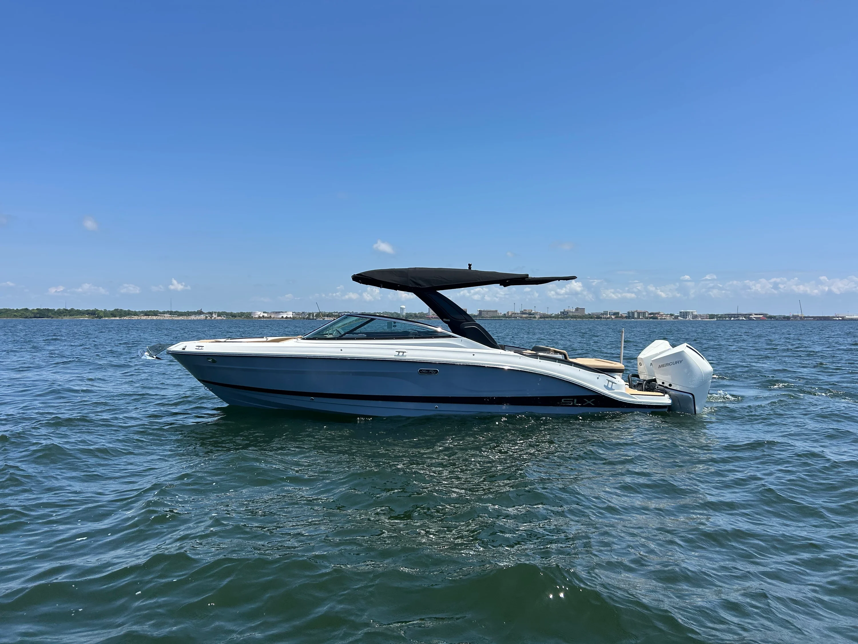 2026 Sea Ray SLX 280 Outboard Image Thumbnail #0