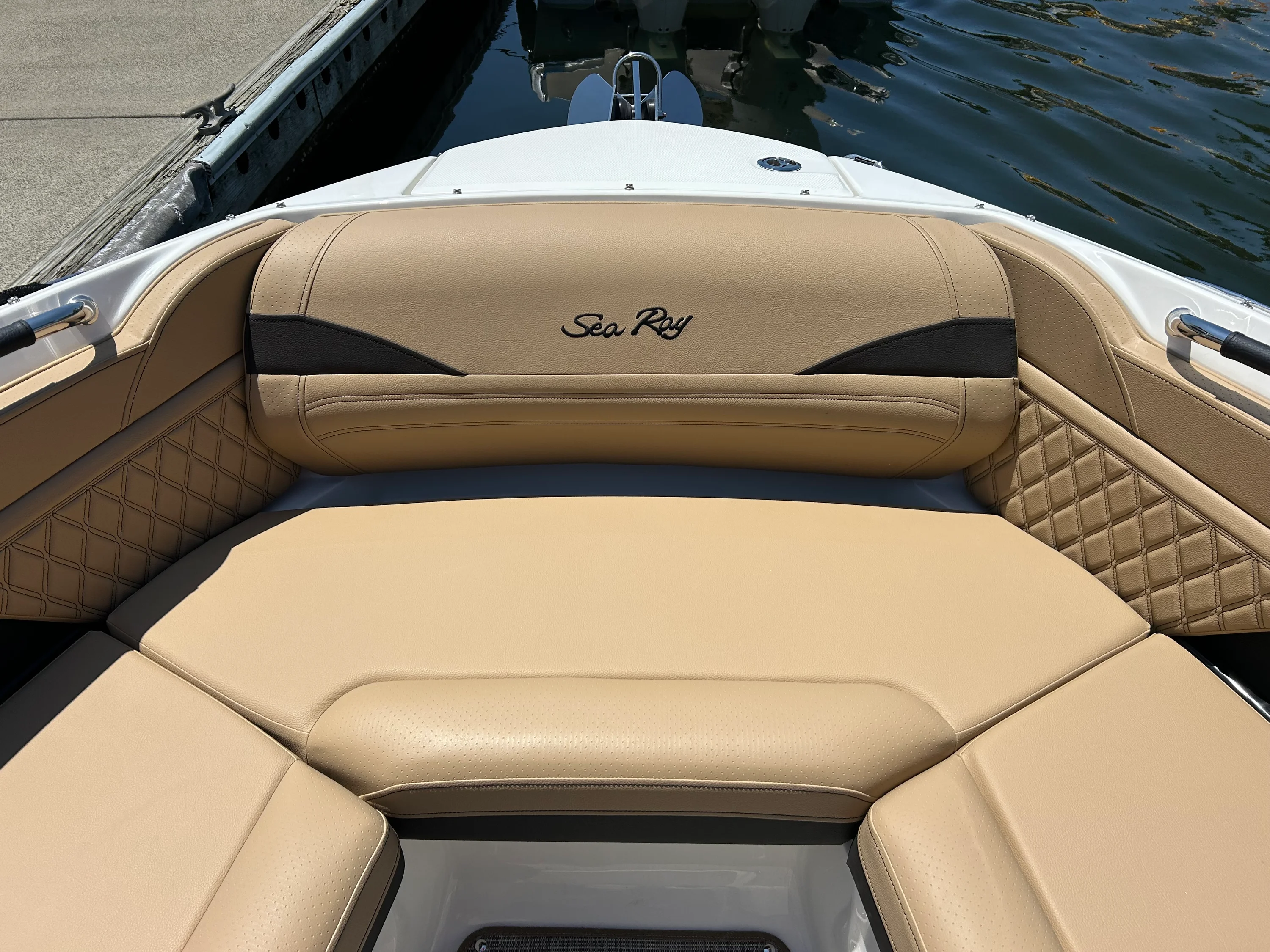 2026 Sea Ray SLX 280 Outboard Image Thumbnail #26