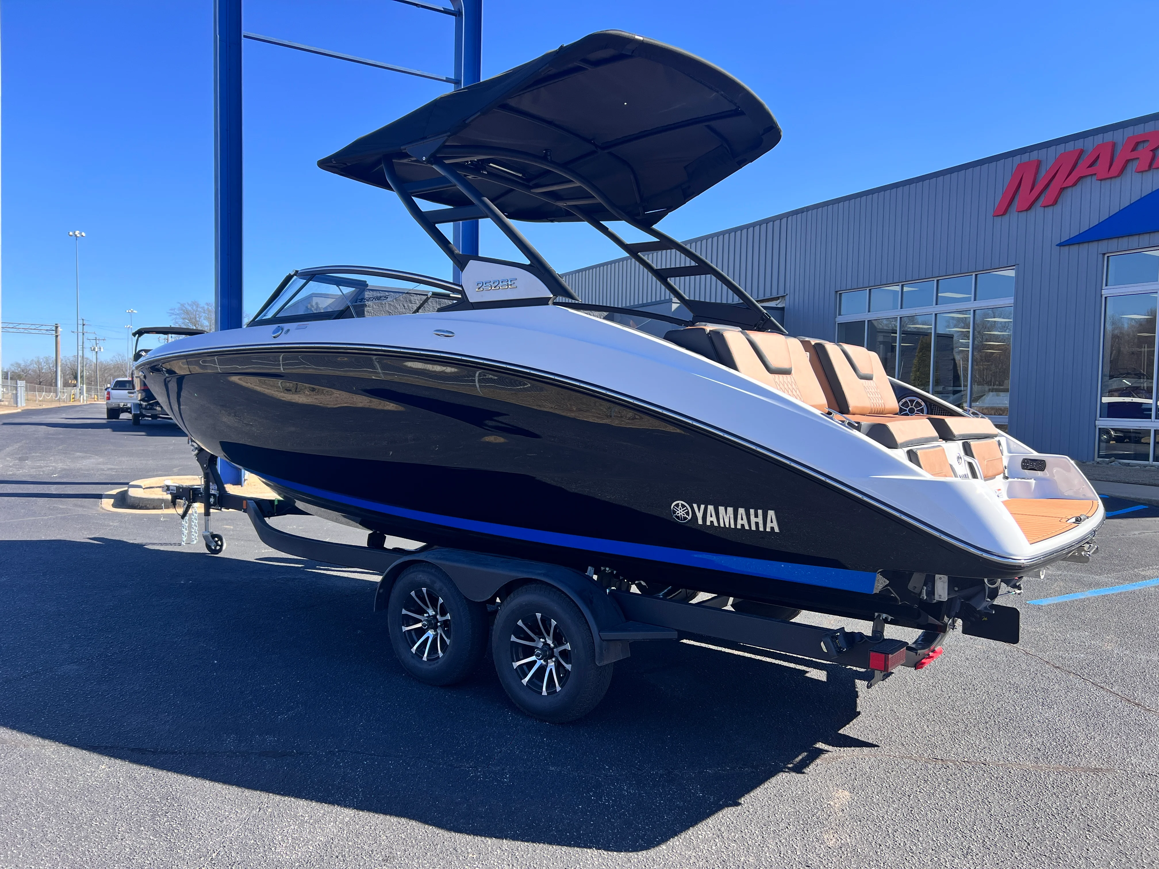 2026 Yamaha 252SE Image Thumbnail #2