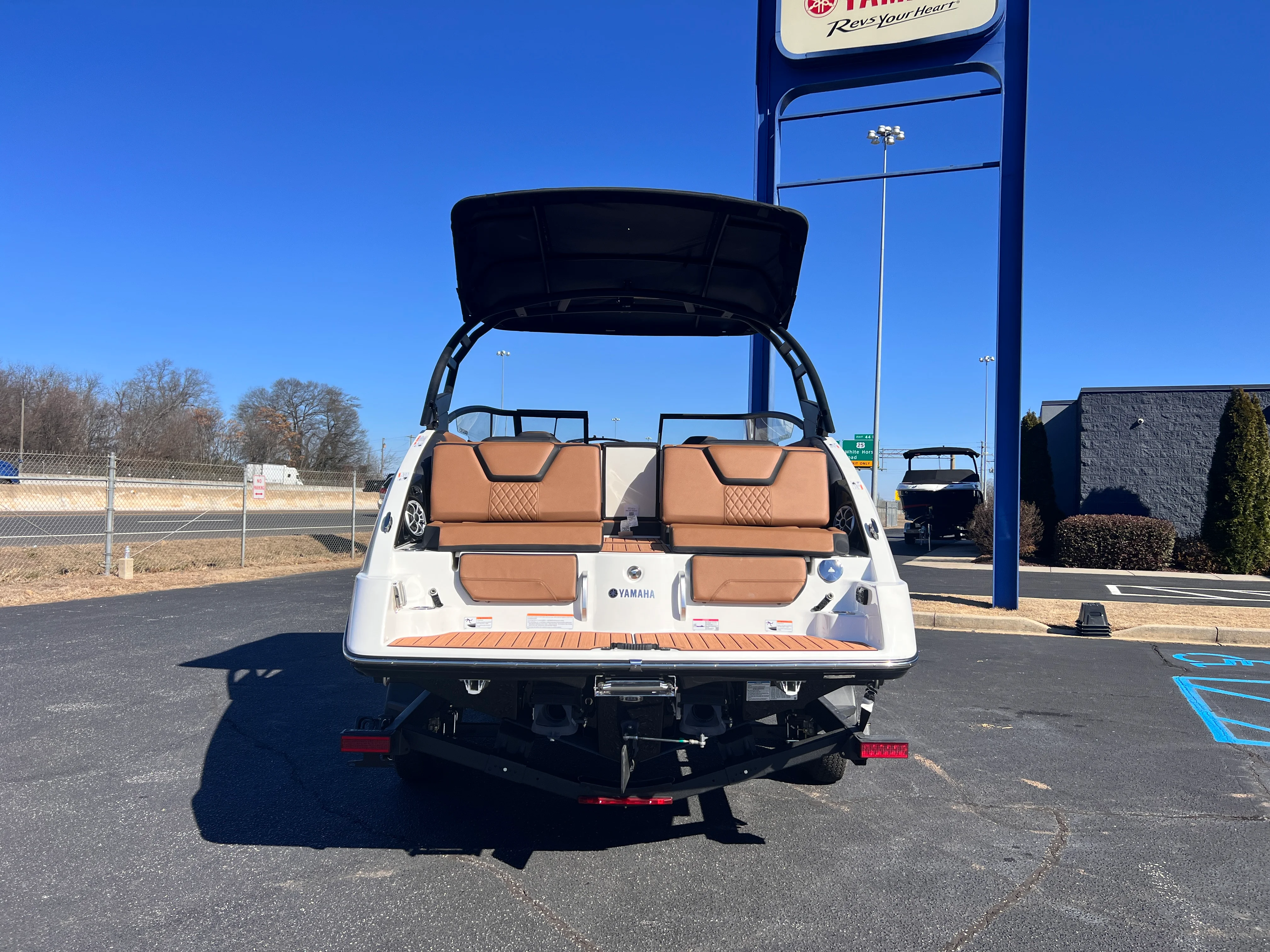 2026 Yamaha 252SE Image Thumbnail #3