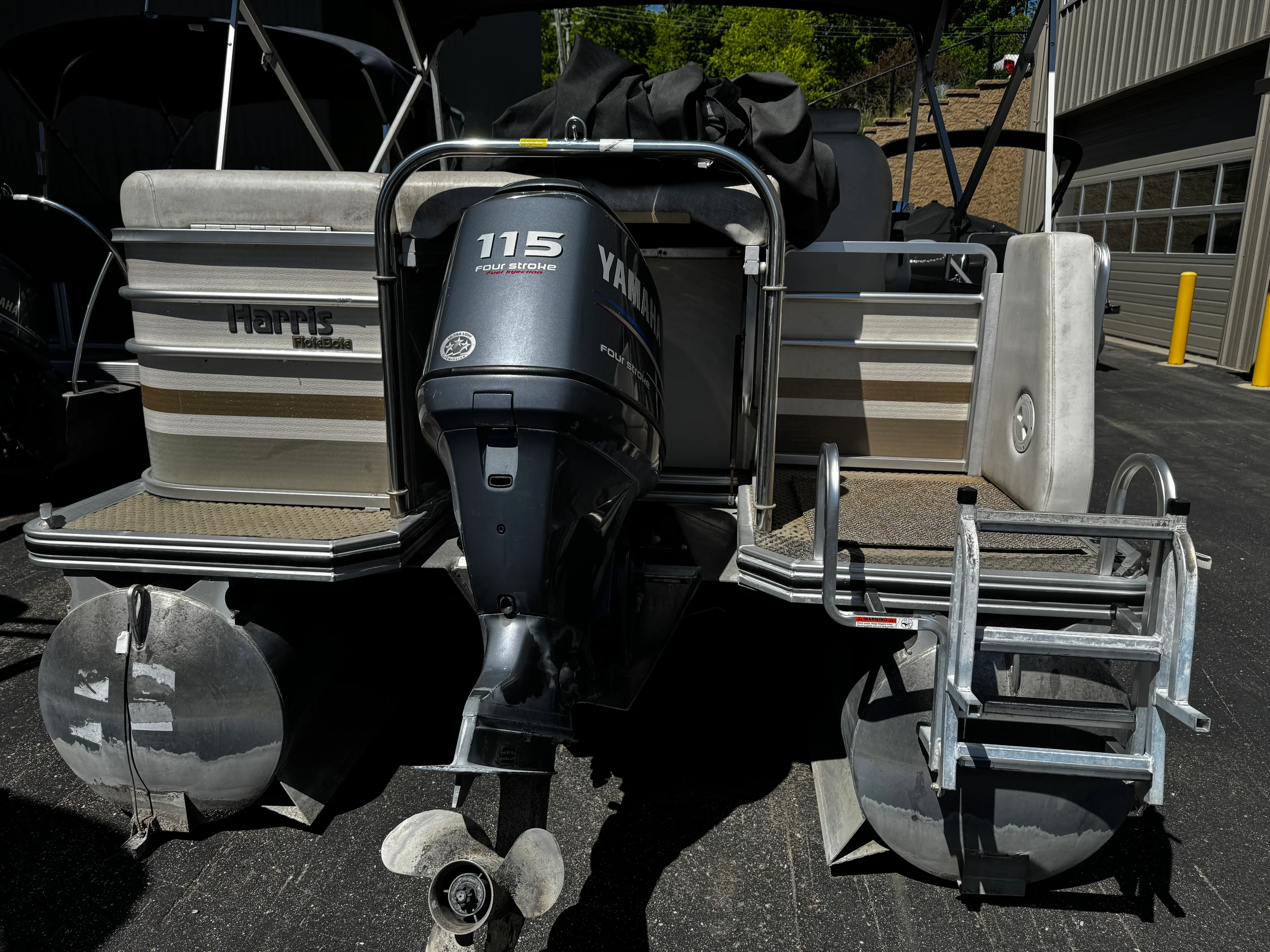 2006 Harris 240 CLASSIC Image Thumbnail #4