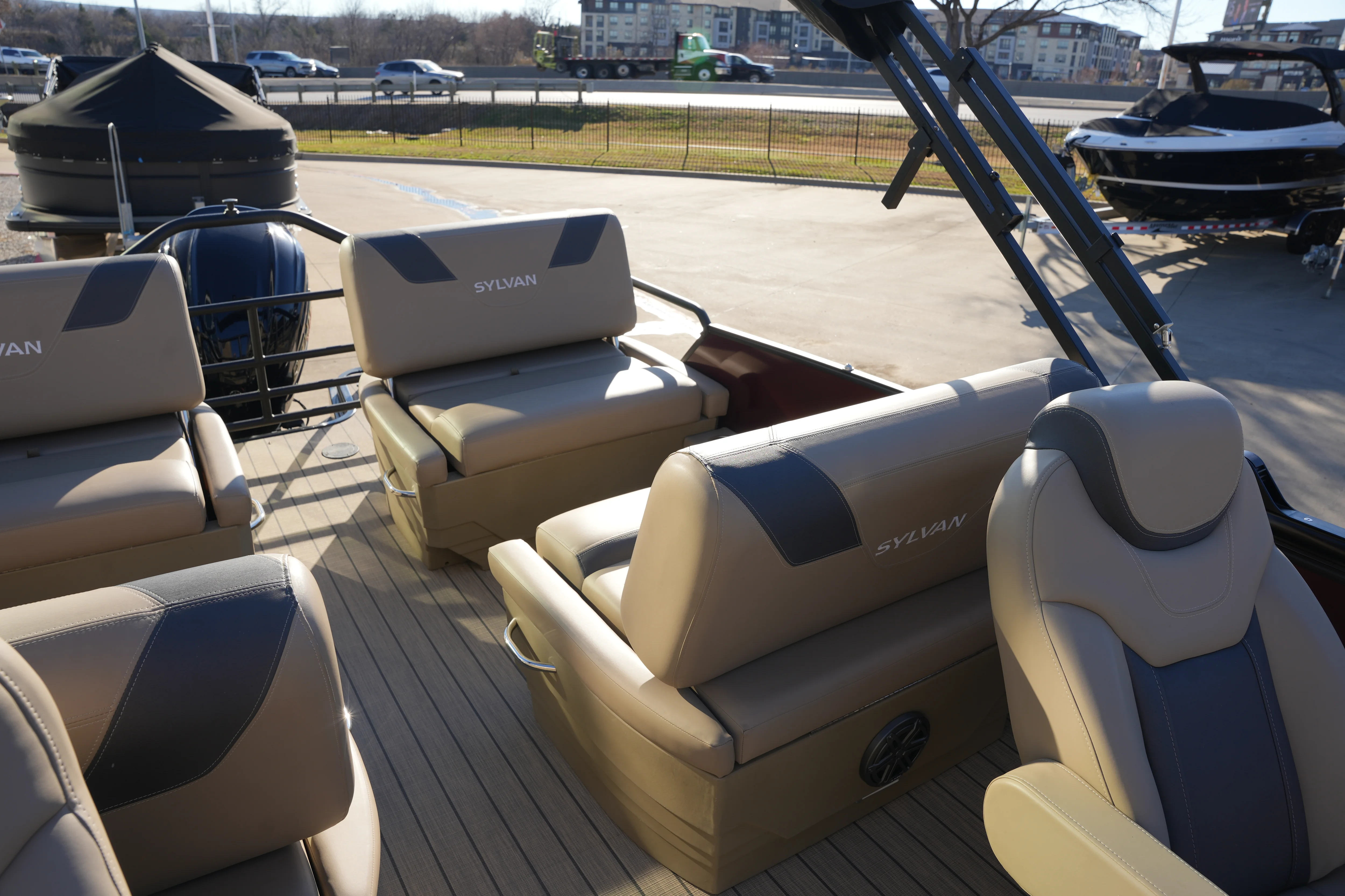 2025 Sylvan L3 RLZ Image Thumbnail #33