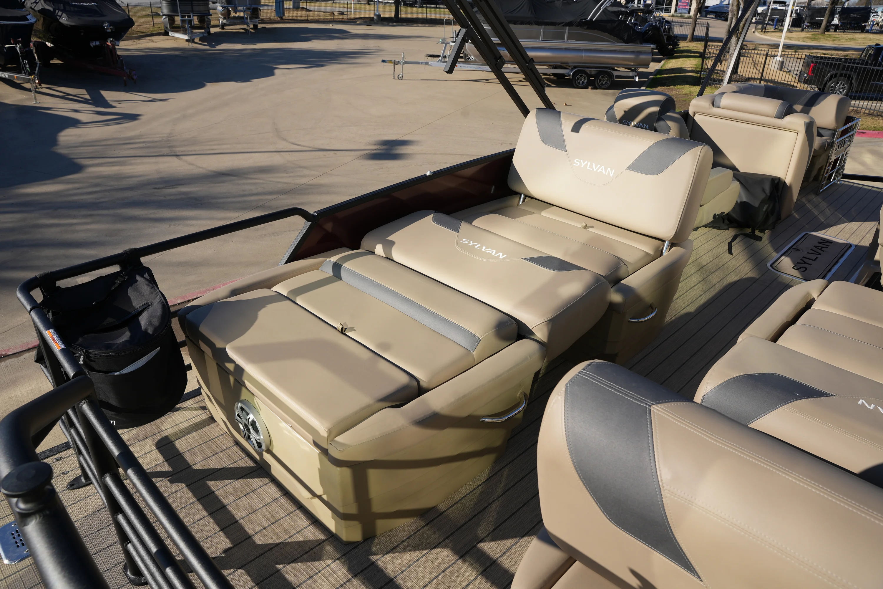 2025 Sylvan L3 RLZ Image Thumbnail #38