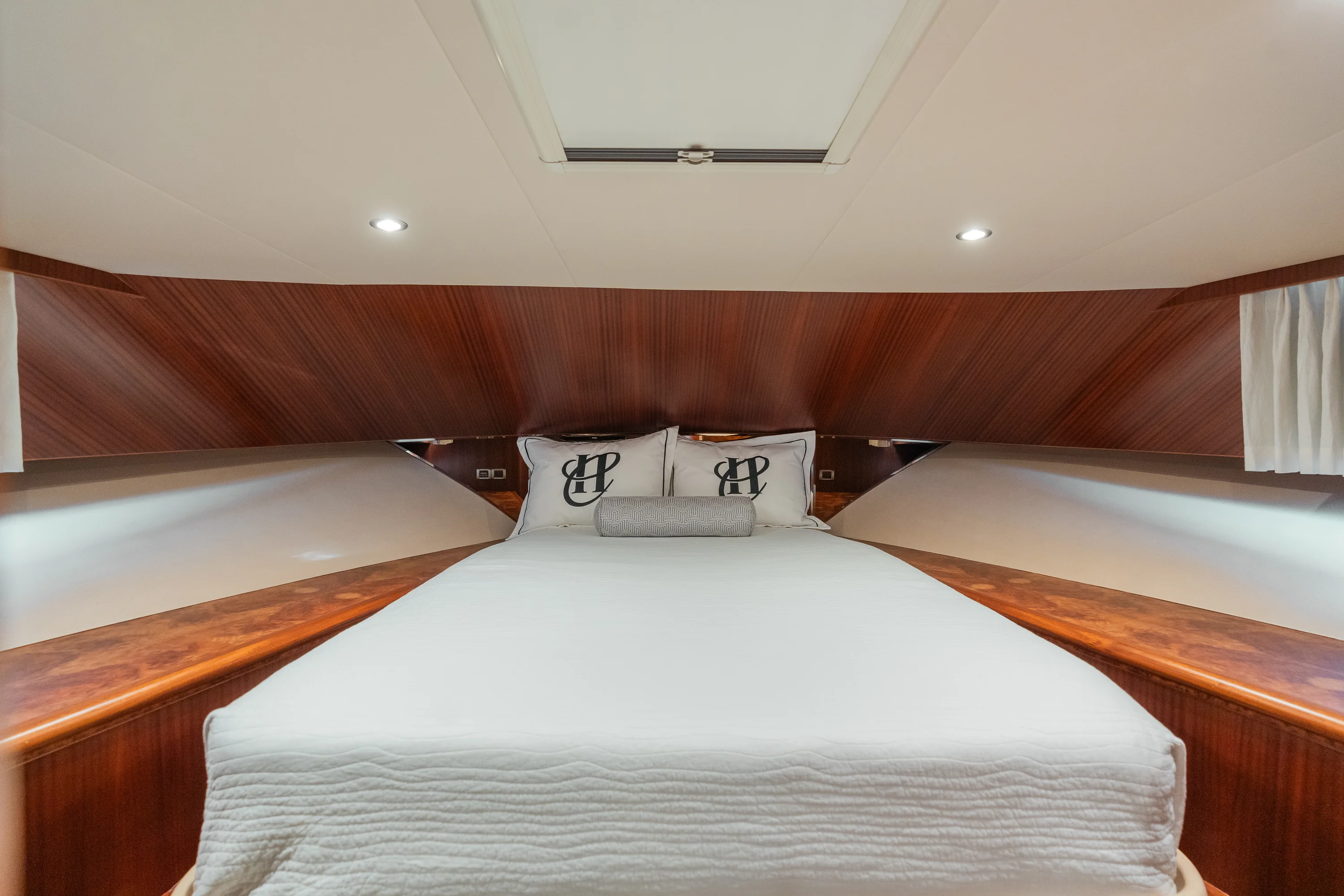 2013 Ocean Alexander 65 PILOTHOUSE Image Thumbnail #52