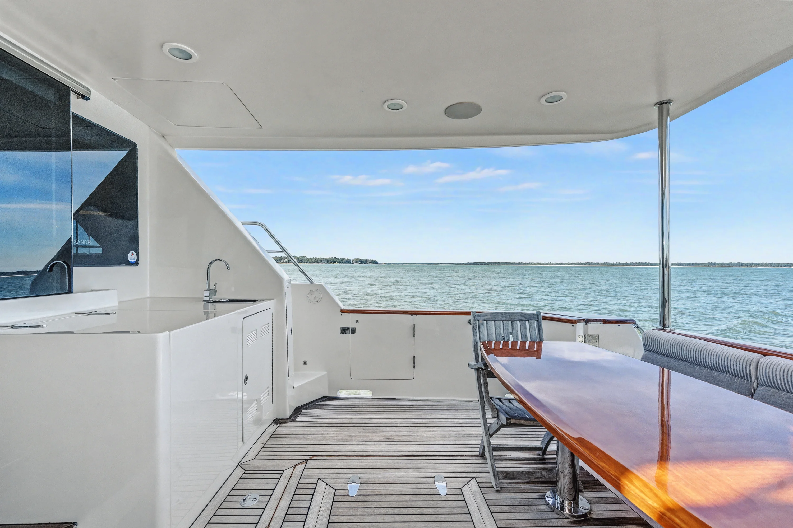 2013 Ocean Alexander 65 PILOTHOUSE Image Thumbnail #9