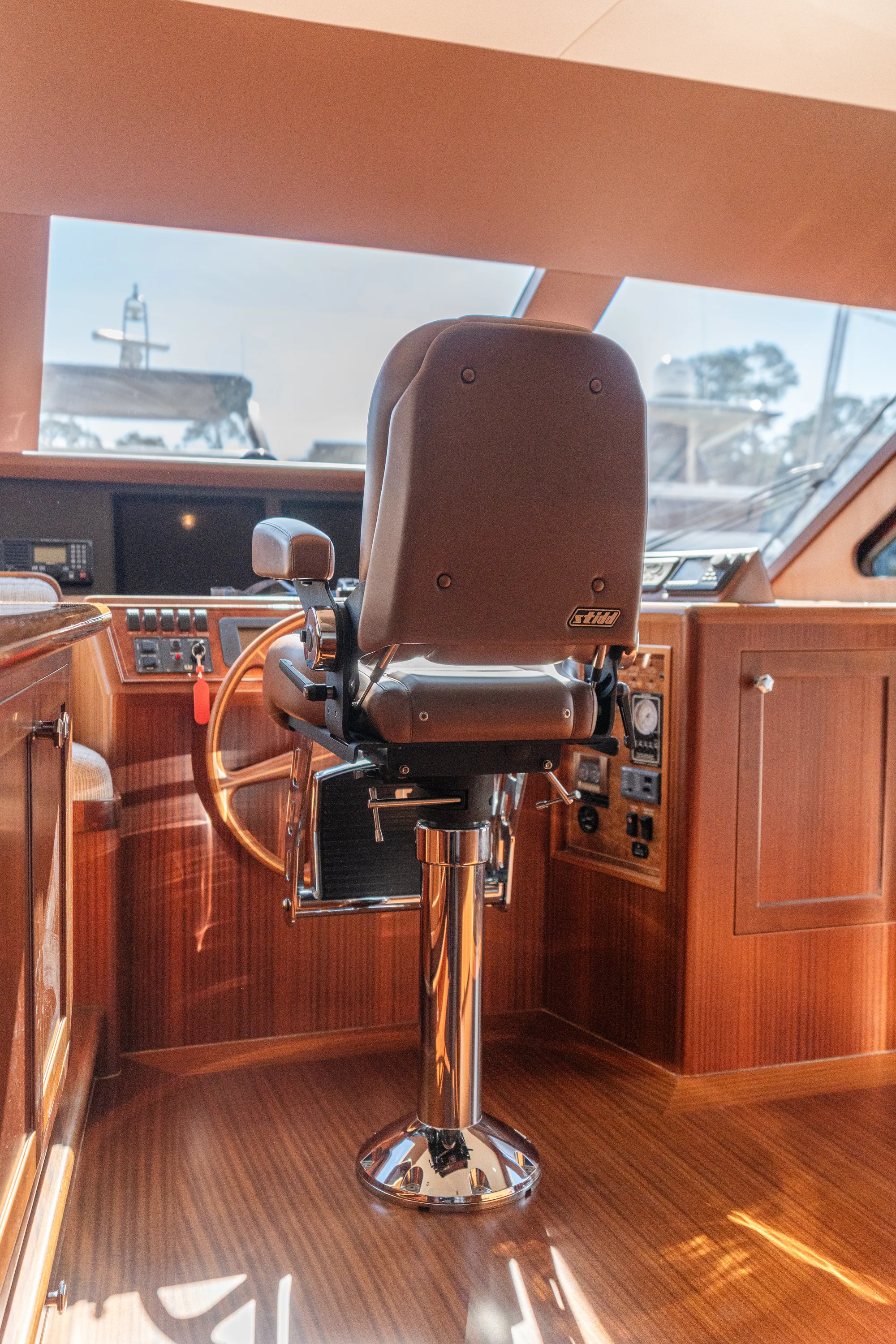2013 Ocean Alexander 65 PILOTHOUSE Image Thumbnail #32