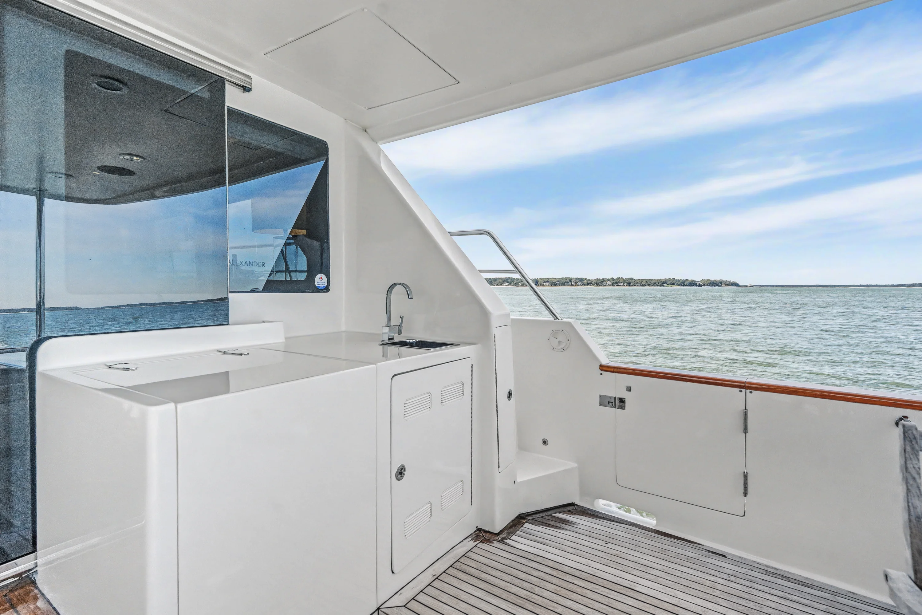 2013 Ocean Alexander 65 PILOTHOUSE Image Thumbnail #10