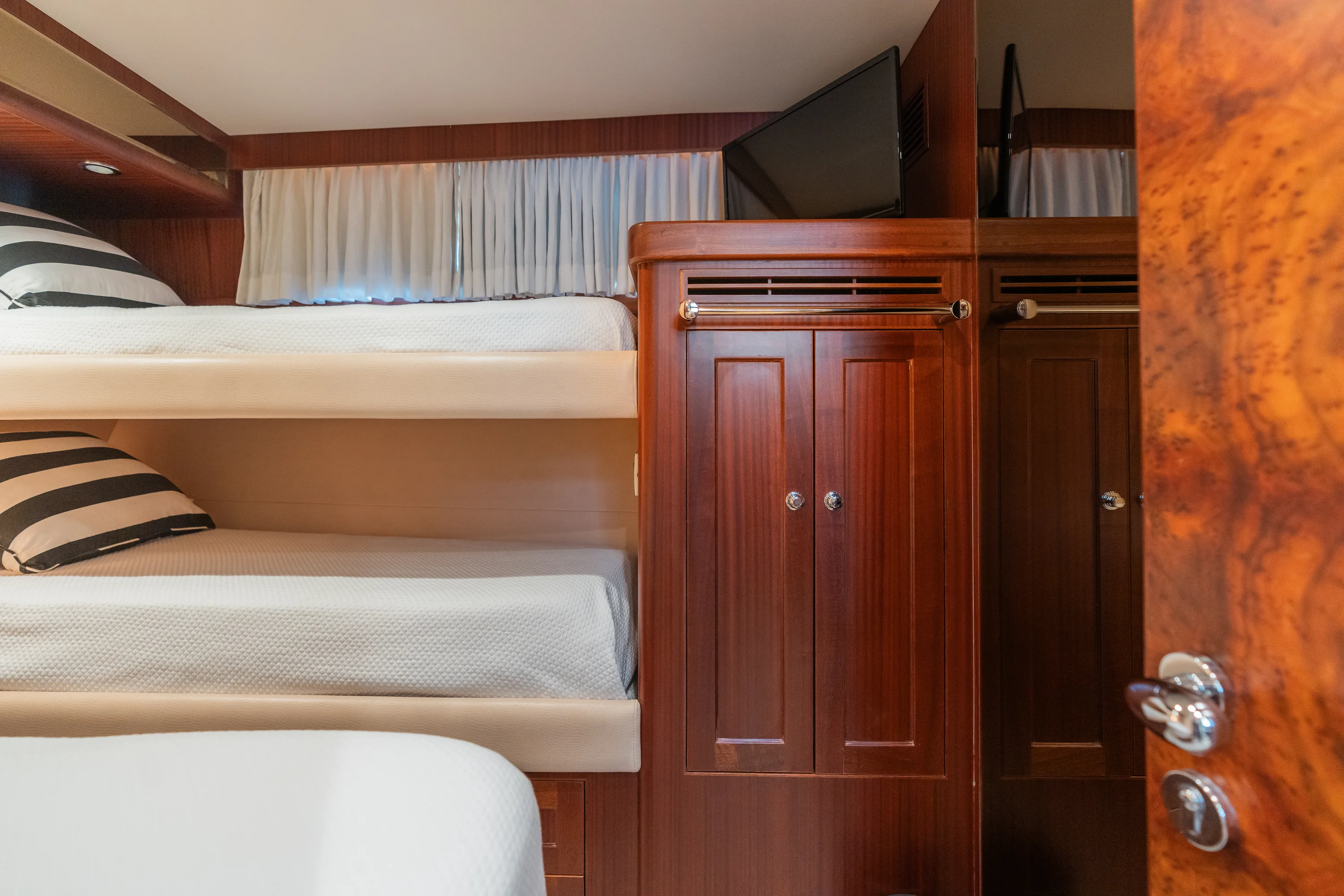 2013 Ocean Alexander 65 PILOTHOUSE Image Thumbnail #49