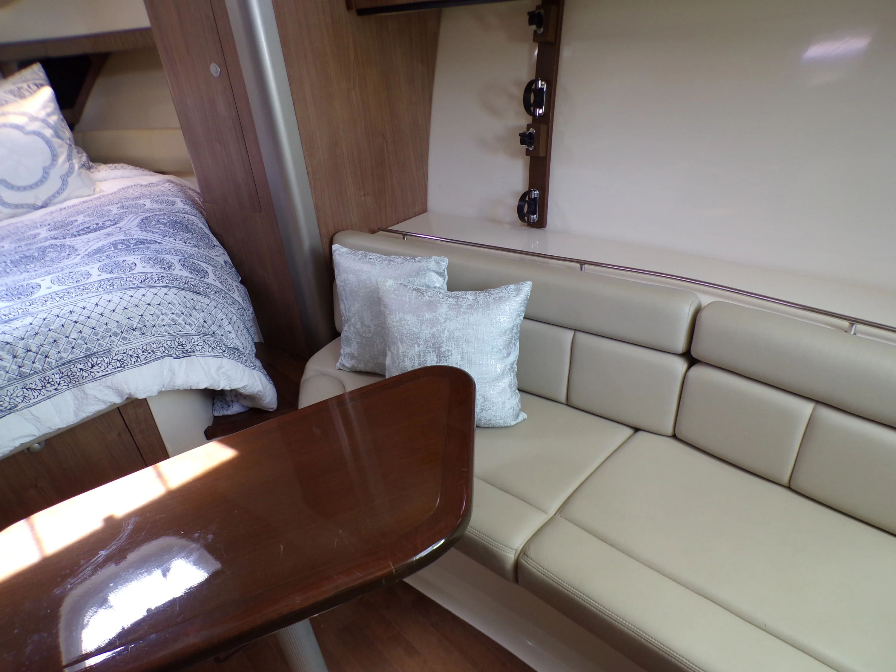 2014 Boston Whaler 345 CONQUEST Image Thumbnail #81