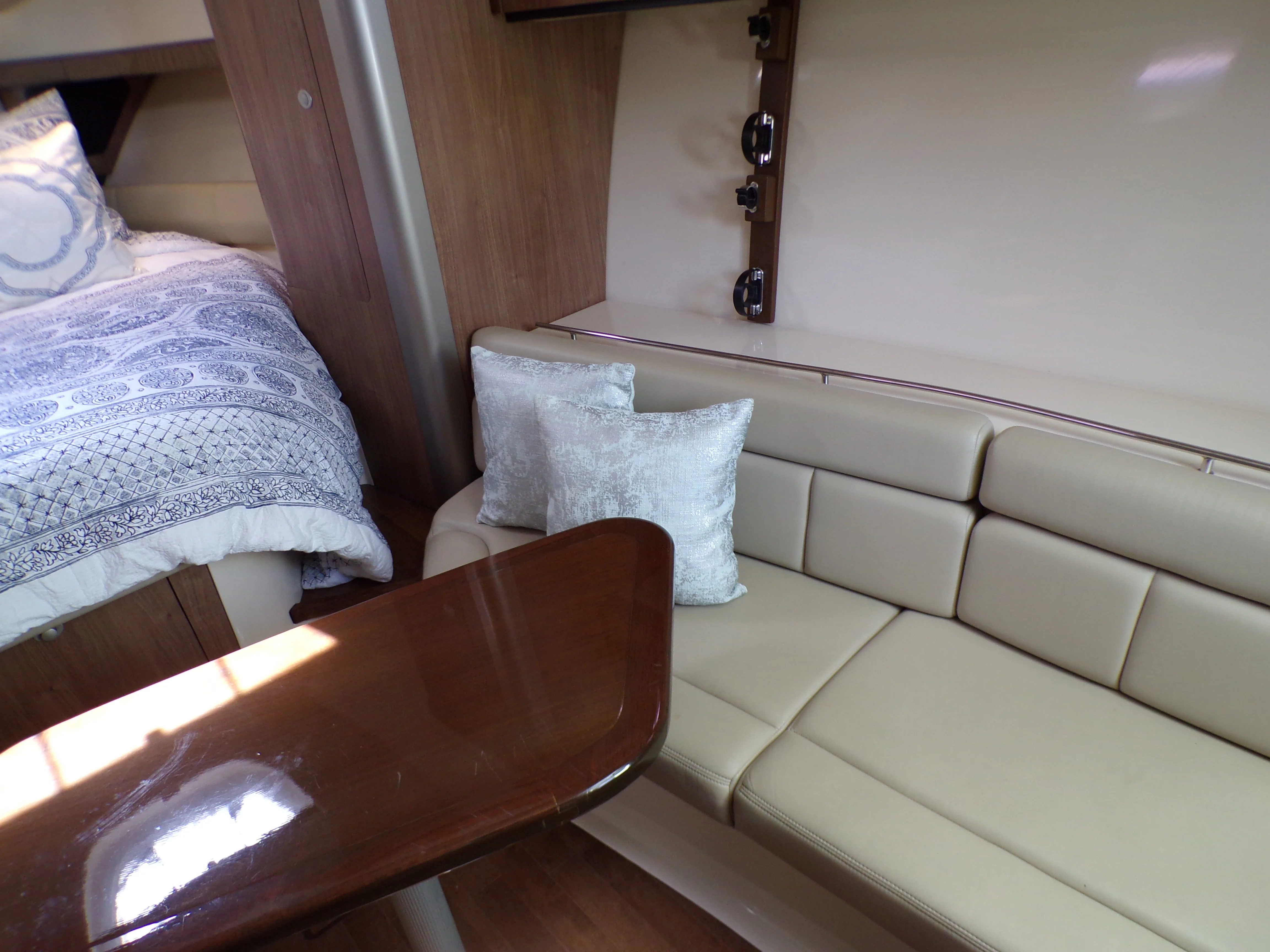 2014 Boston Whaler 345 CONQUEST Image Thumbnail #81