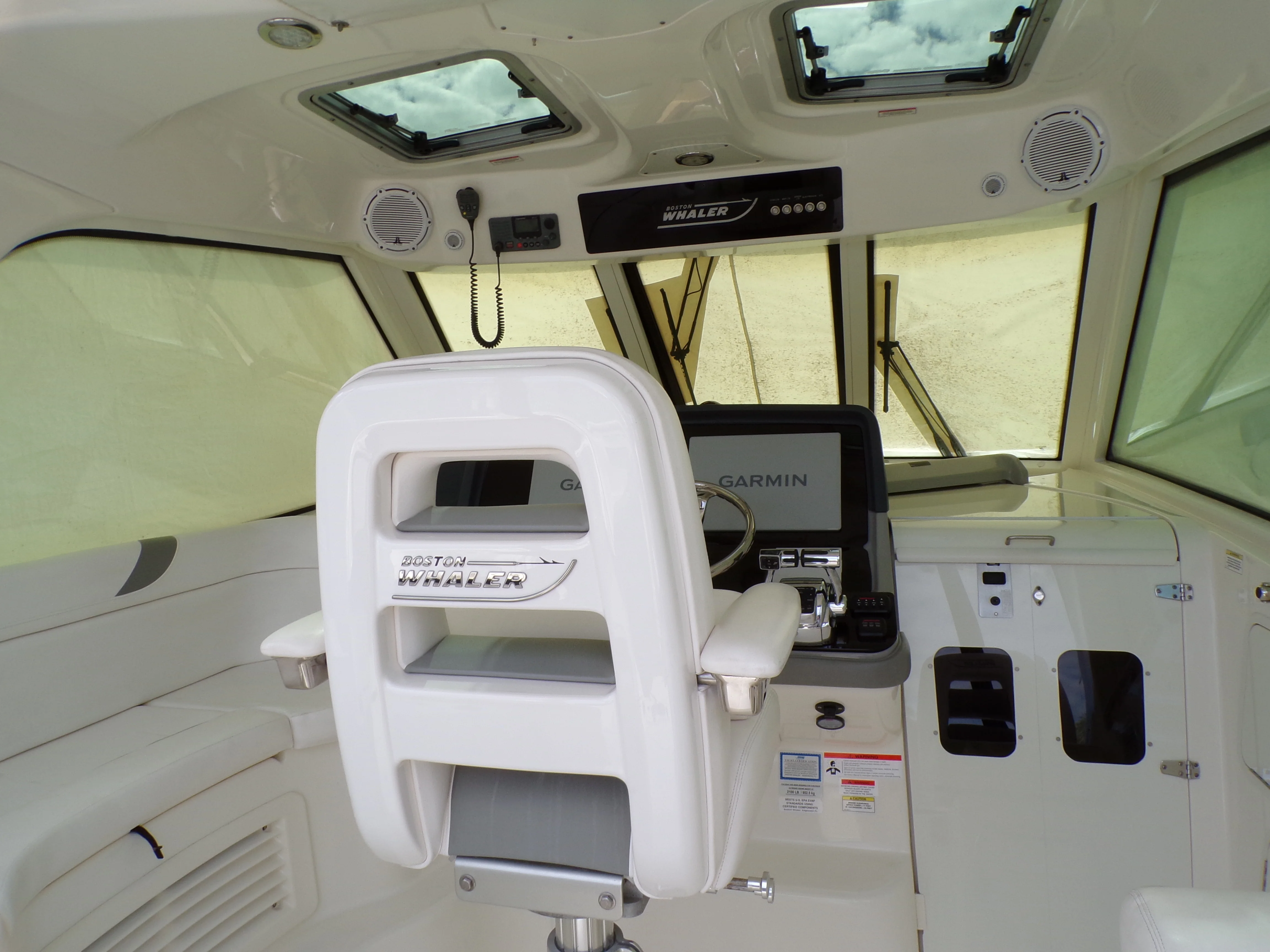 2014 Boston Whaler 345 CONQUEST Image Thumbnail #56