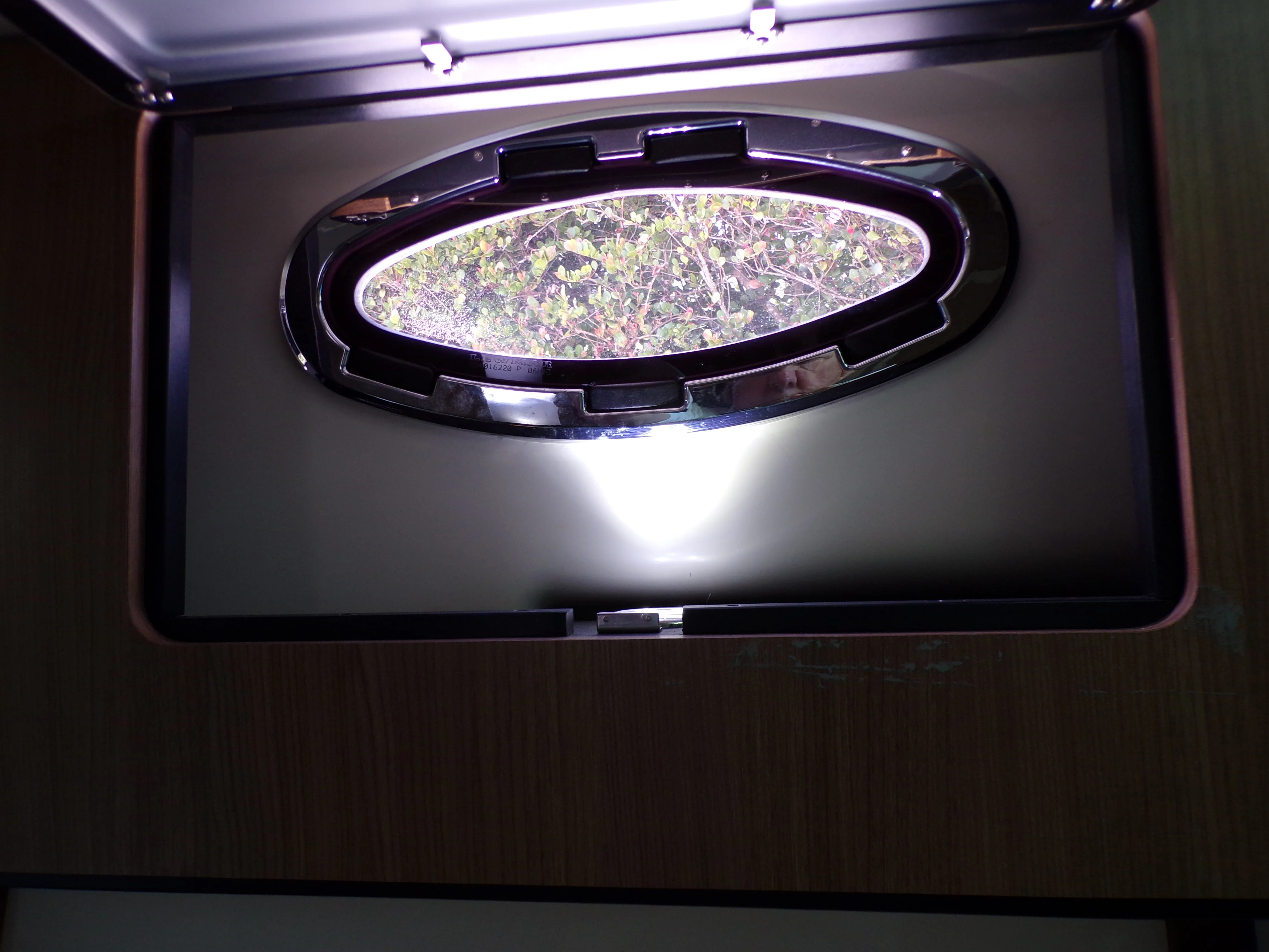 2014 Boston Whaler 345 CONQUEST Image Thumbnail #91