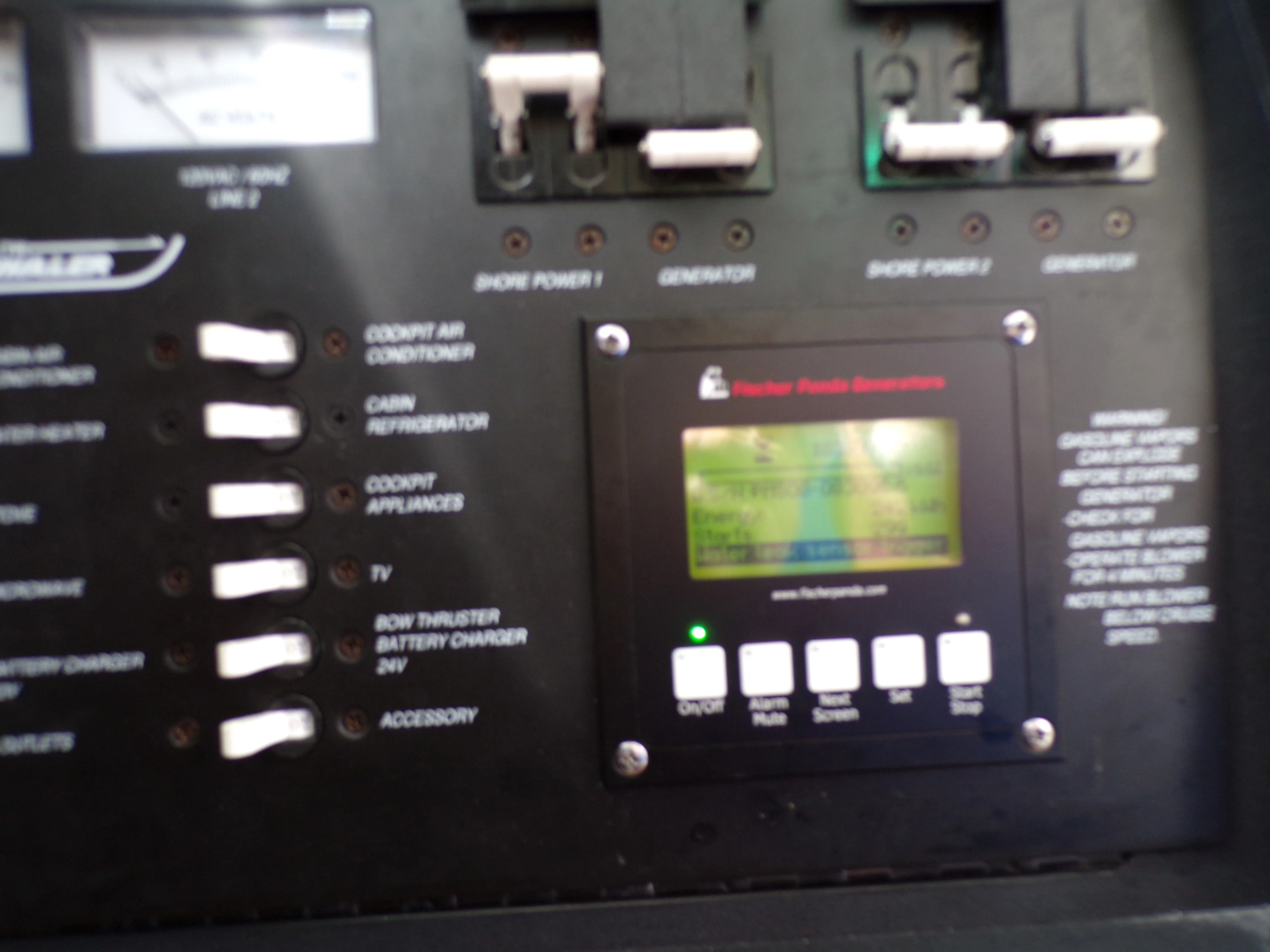 2014 Boston Whaler 345 CONQUEST Image Thumbnail #93