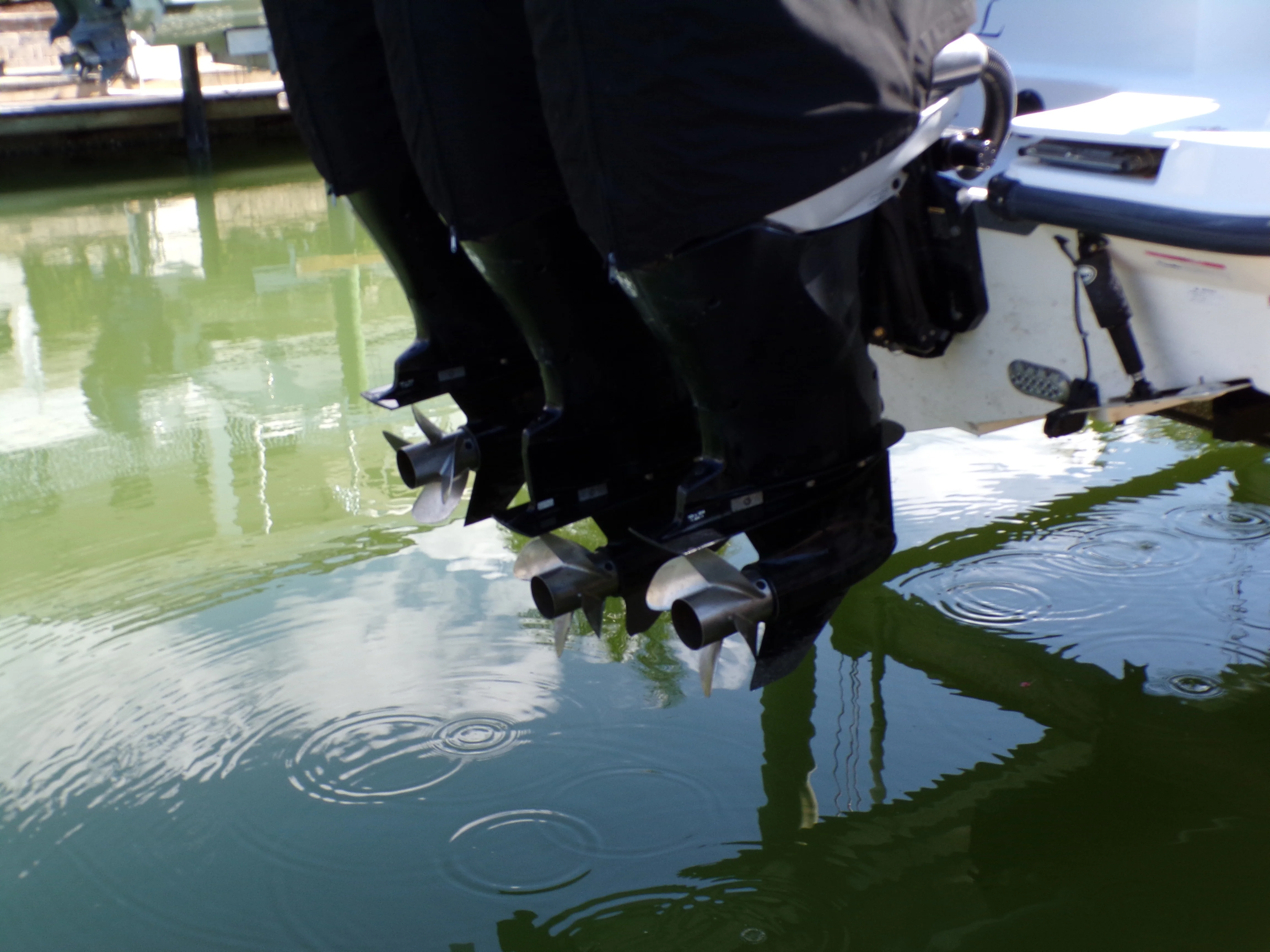 2014 Boston Whaler 345 CONQUEST Image Thumbnail #25