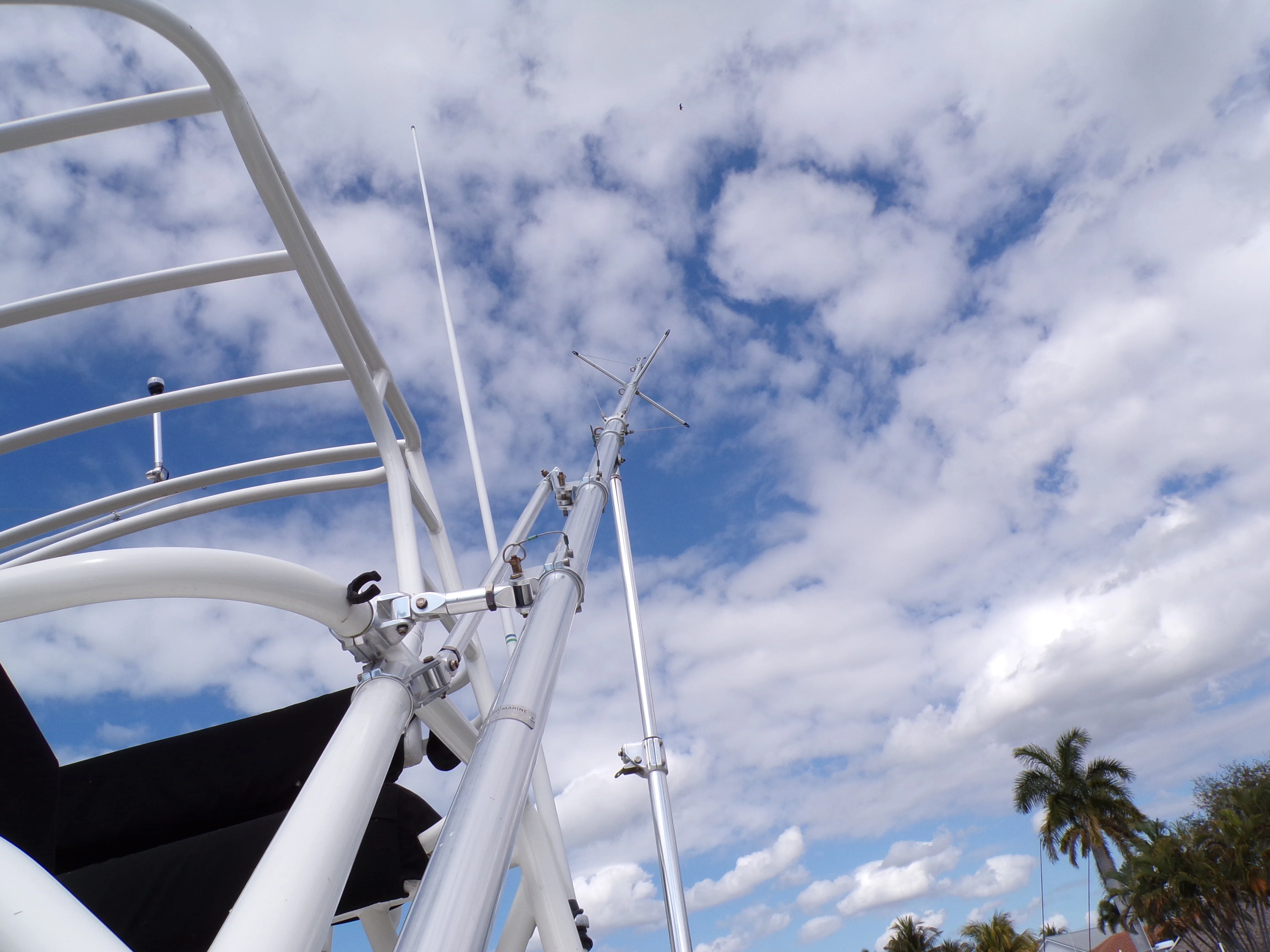 2014 Boston Whaler 345 CONQUEST Image Thumbnail #14