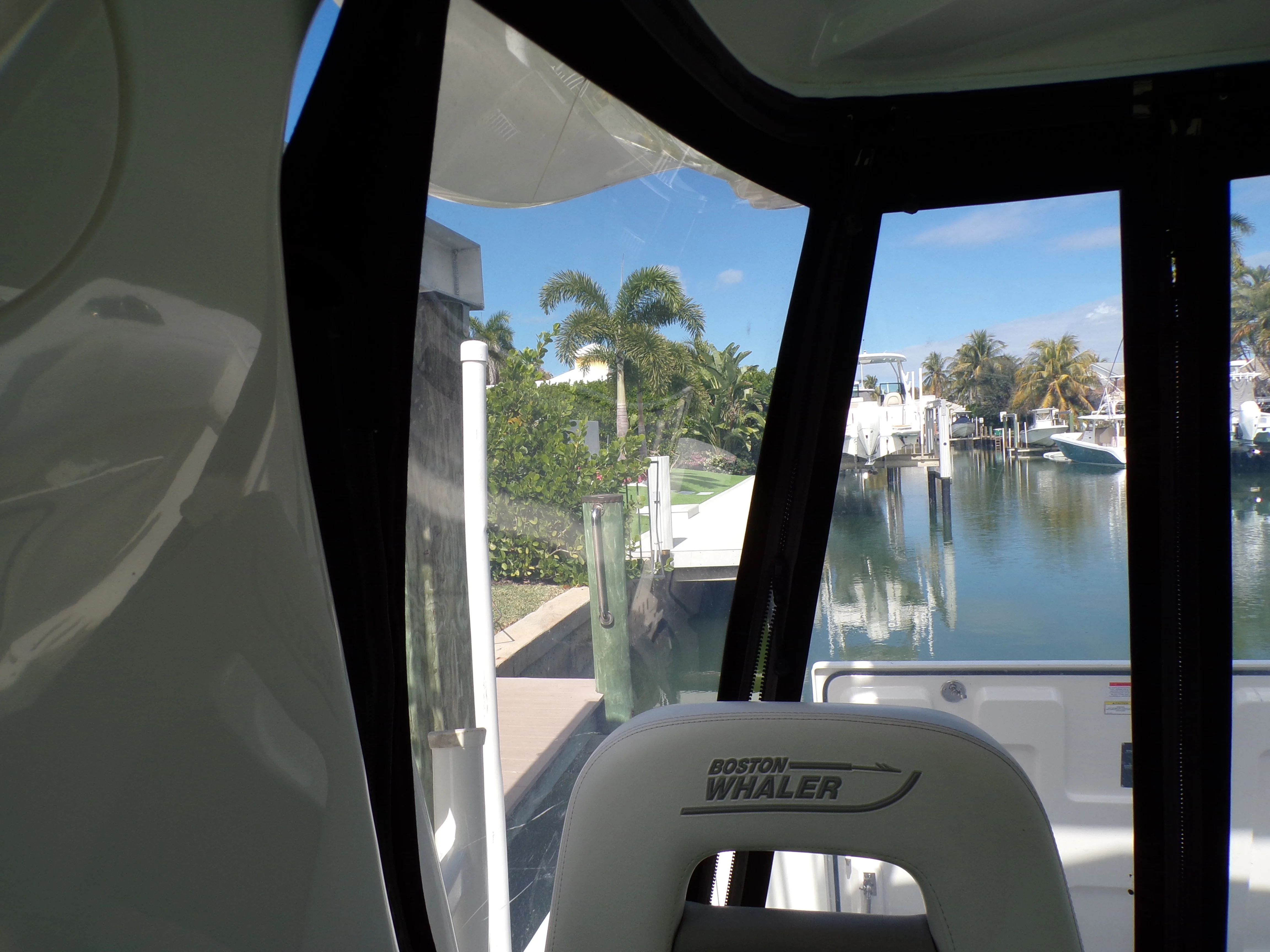 2014 Boston Whaler 345 CONQUEST Image Thumbnail #46