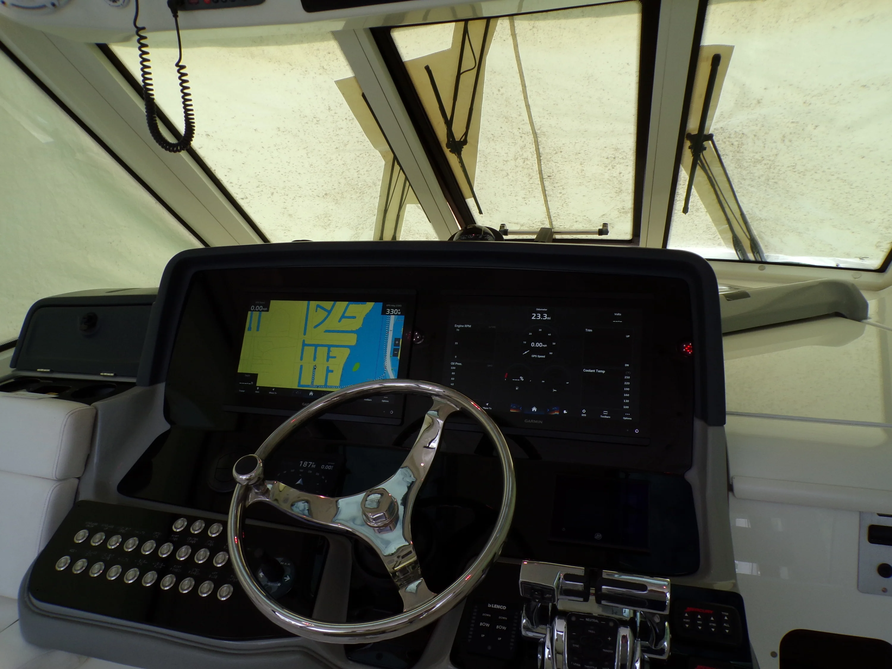 2014 Boston Whaler 345 CONQUEST Image Thumbnail #63