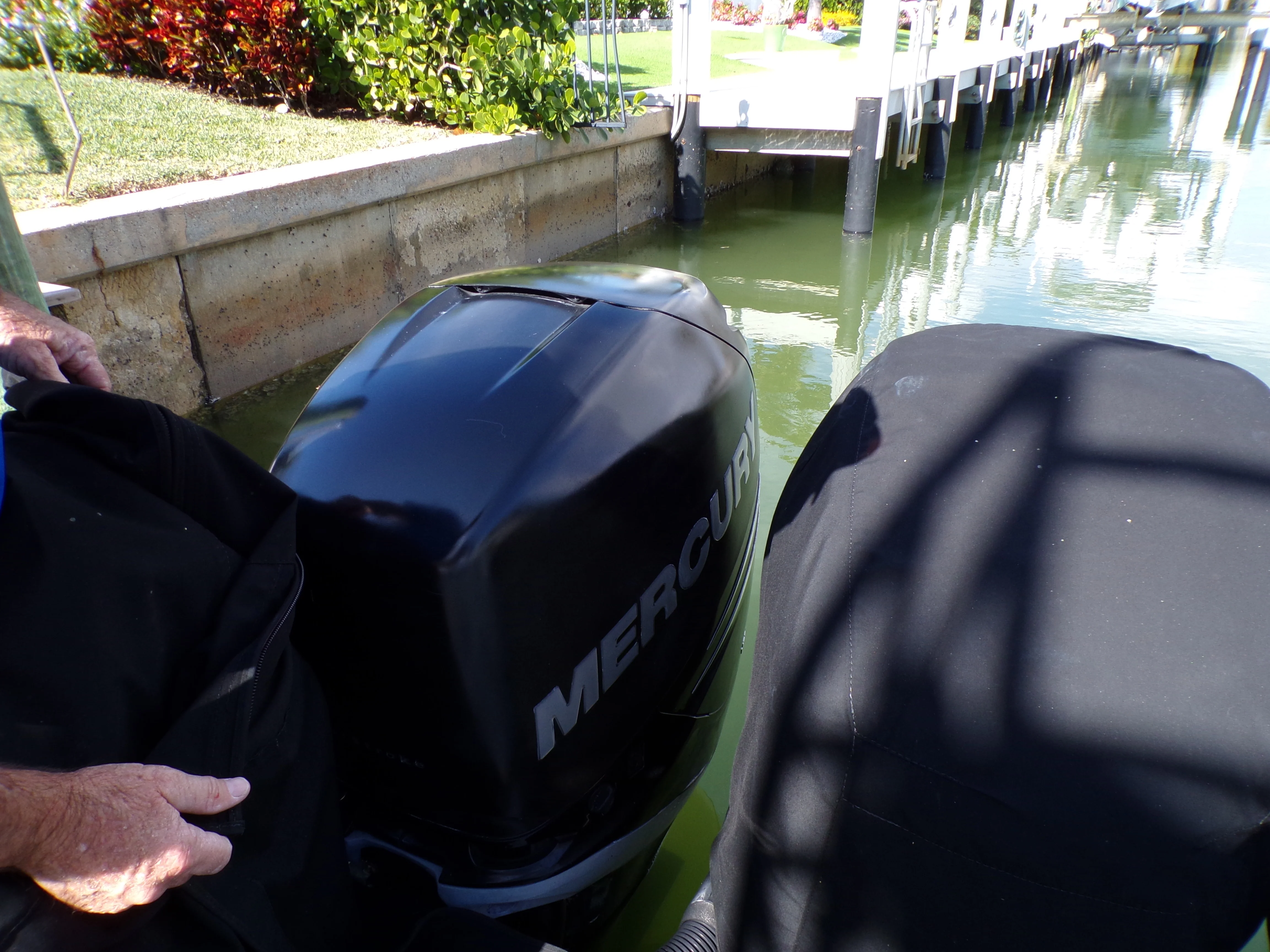 2014 Boston Whaler 345 CONQUEST Image Thumbnail #27