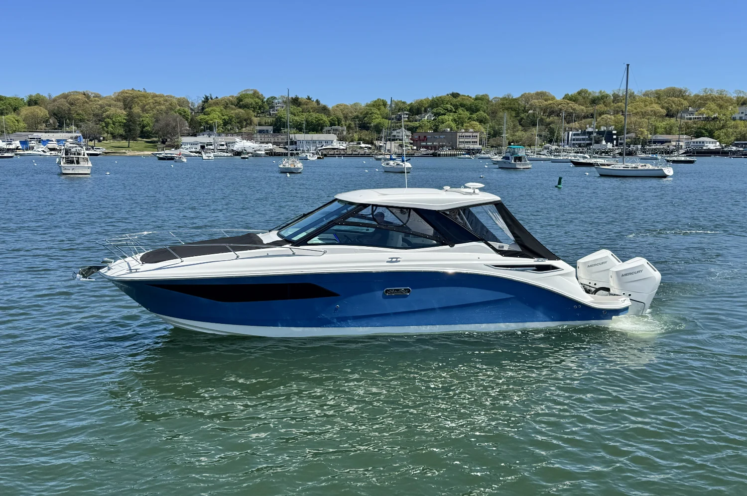 2026 Sea Ray Sundancer 320 Outboard Image Thumbnail #45